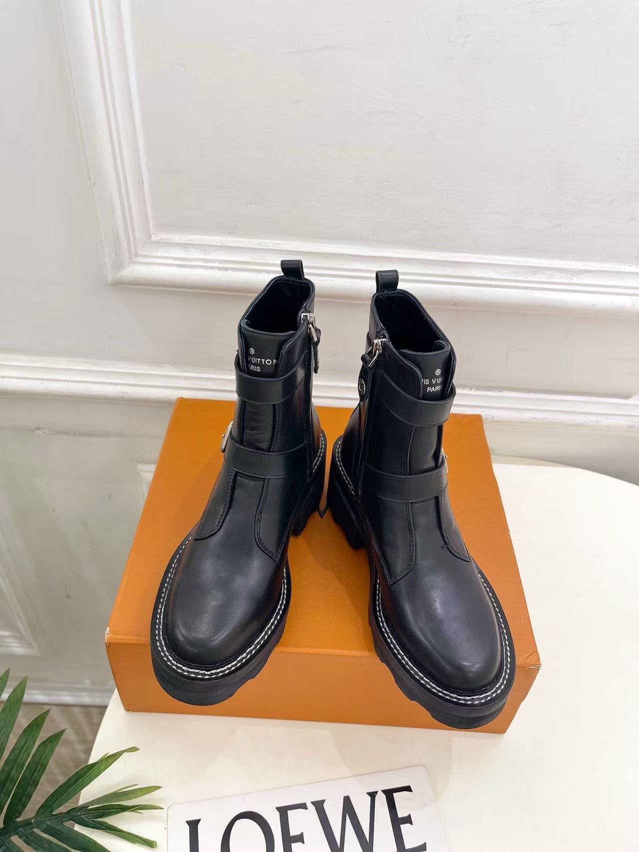 LV高品質シープスキンブーツ【50％割引+送料無料】