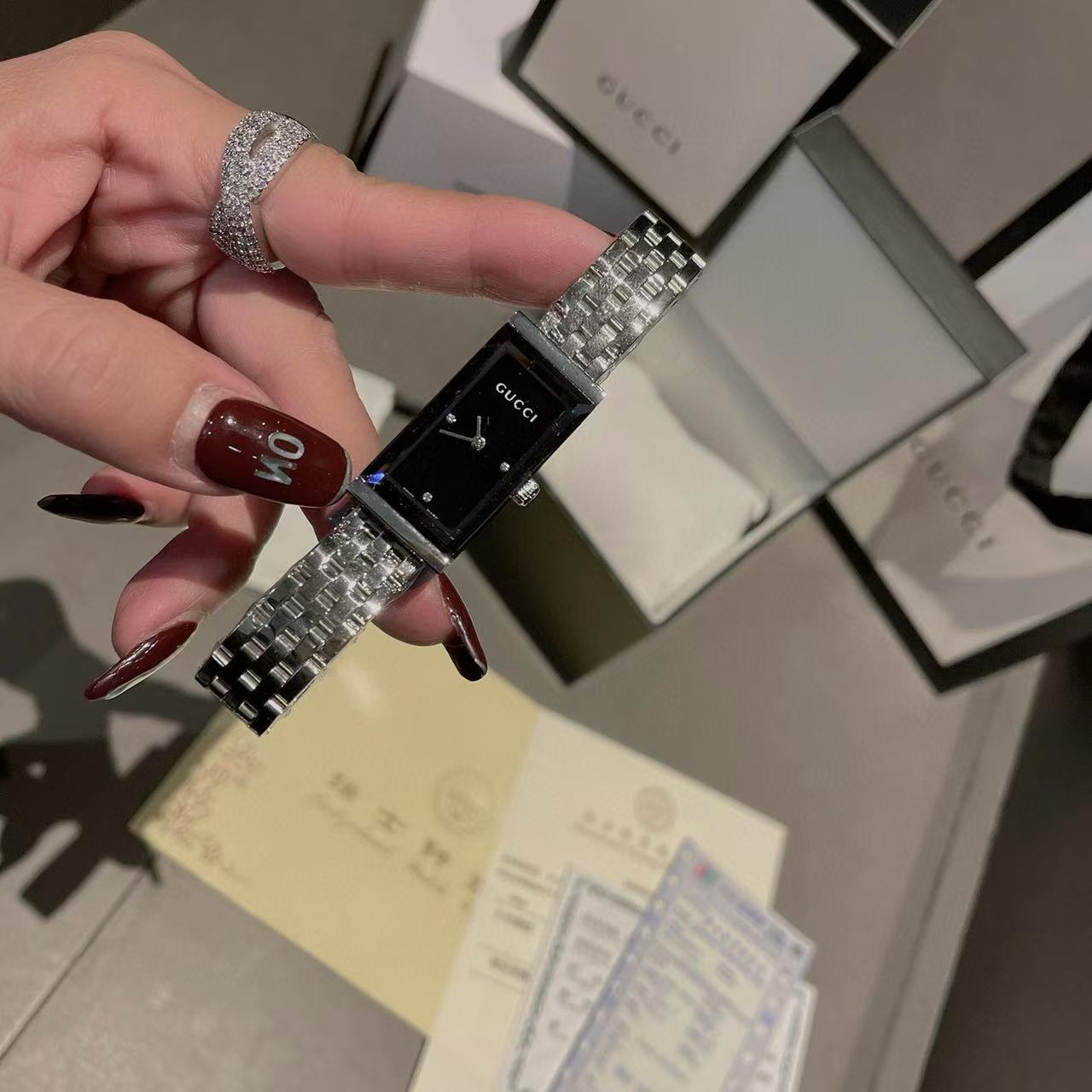 GUCC1 スチールストラップ スクエア レディース ウォッチ【50％割引+送料無料】