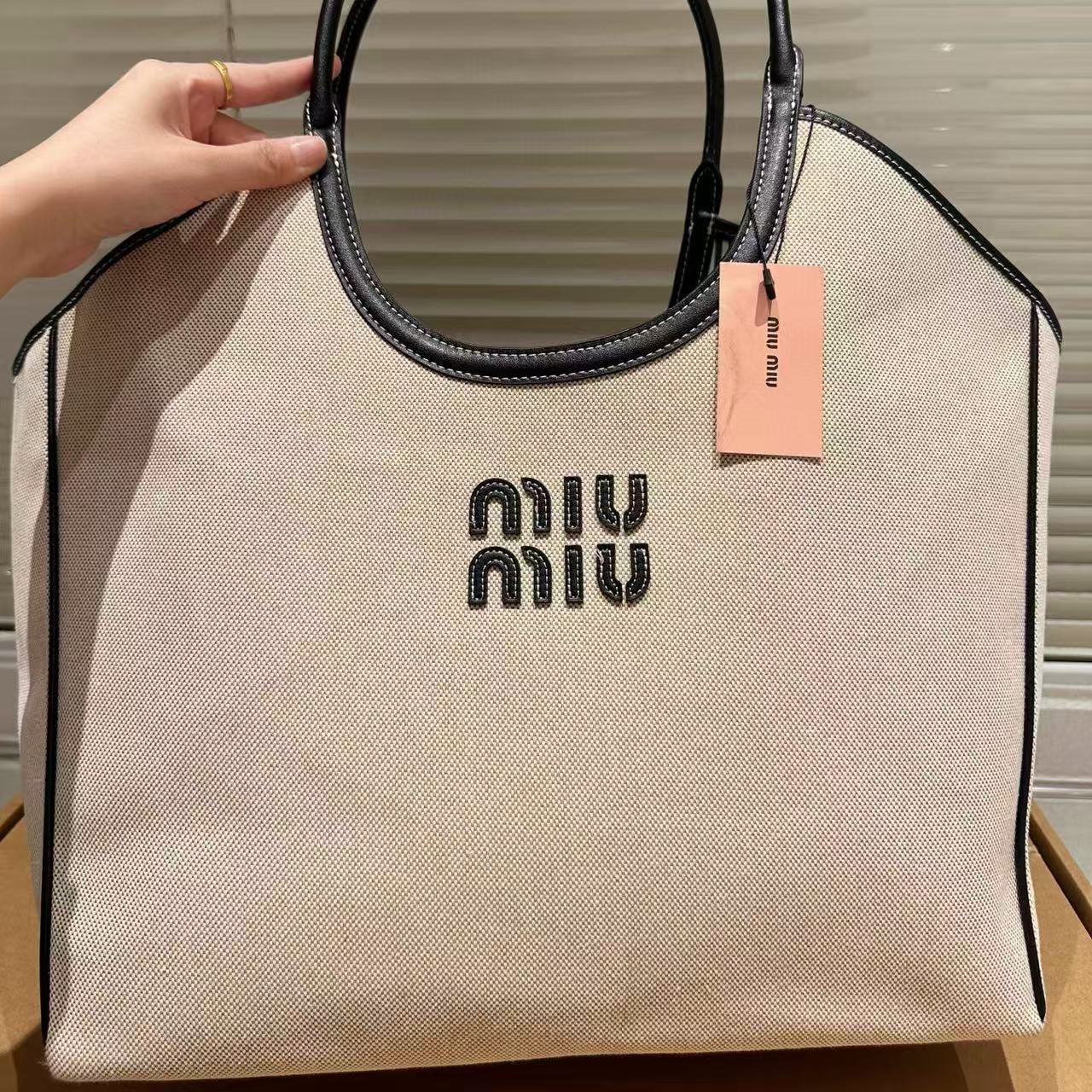 M1UM1U キャンバスショッピングバッグ【50％割引+送料無料】