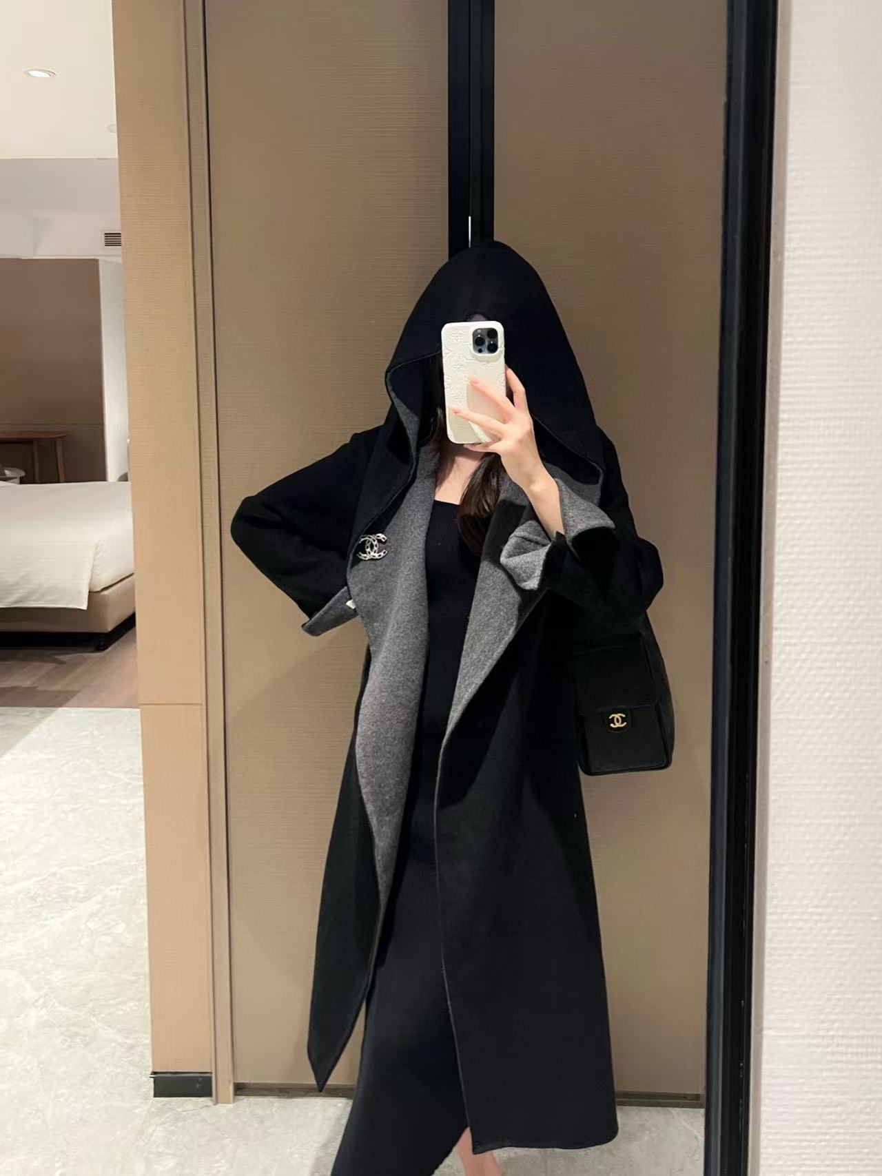 CHANE1 ブローチ付きフード付きカシミアコート【50％割引+送料無料】