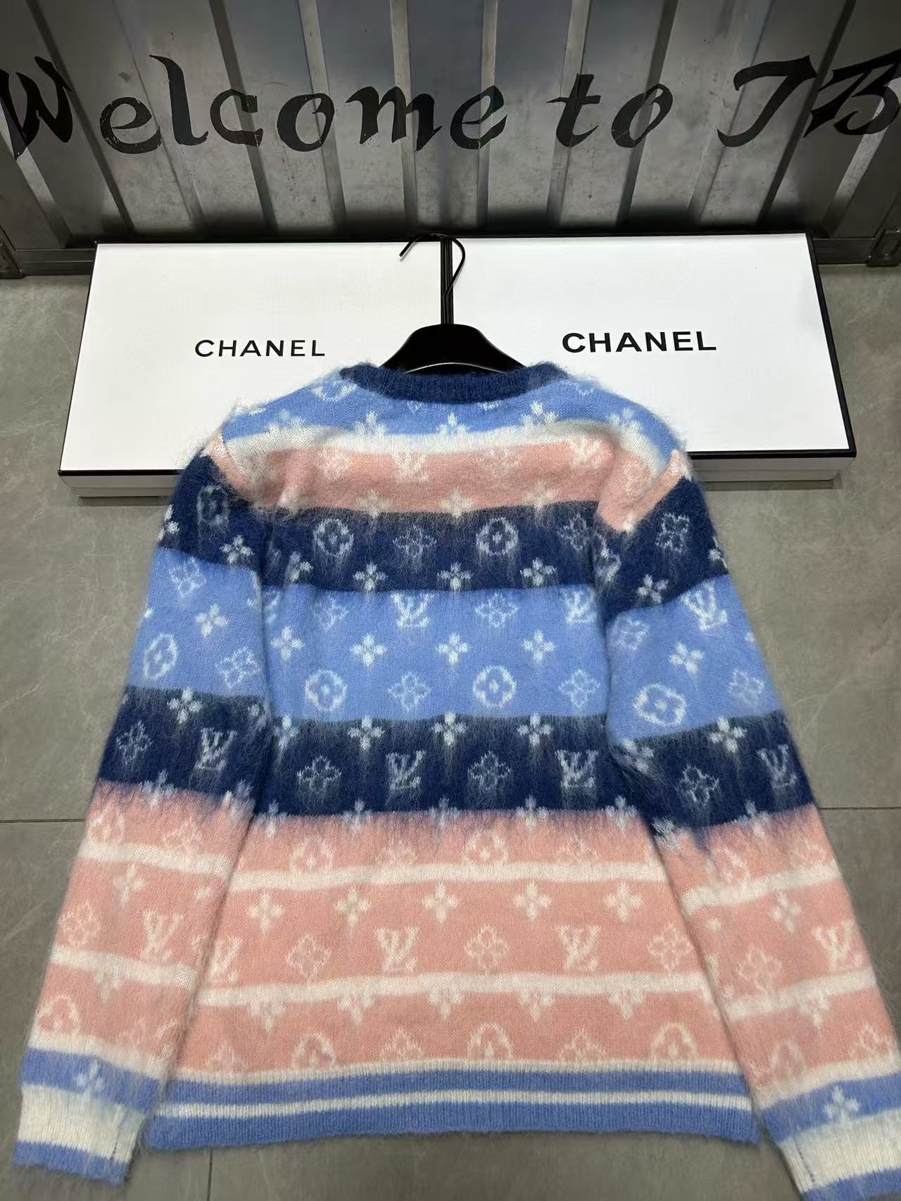 LVのカラフルなウールセーター【50％割引+送料無料】