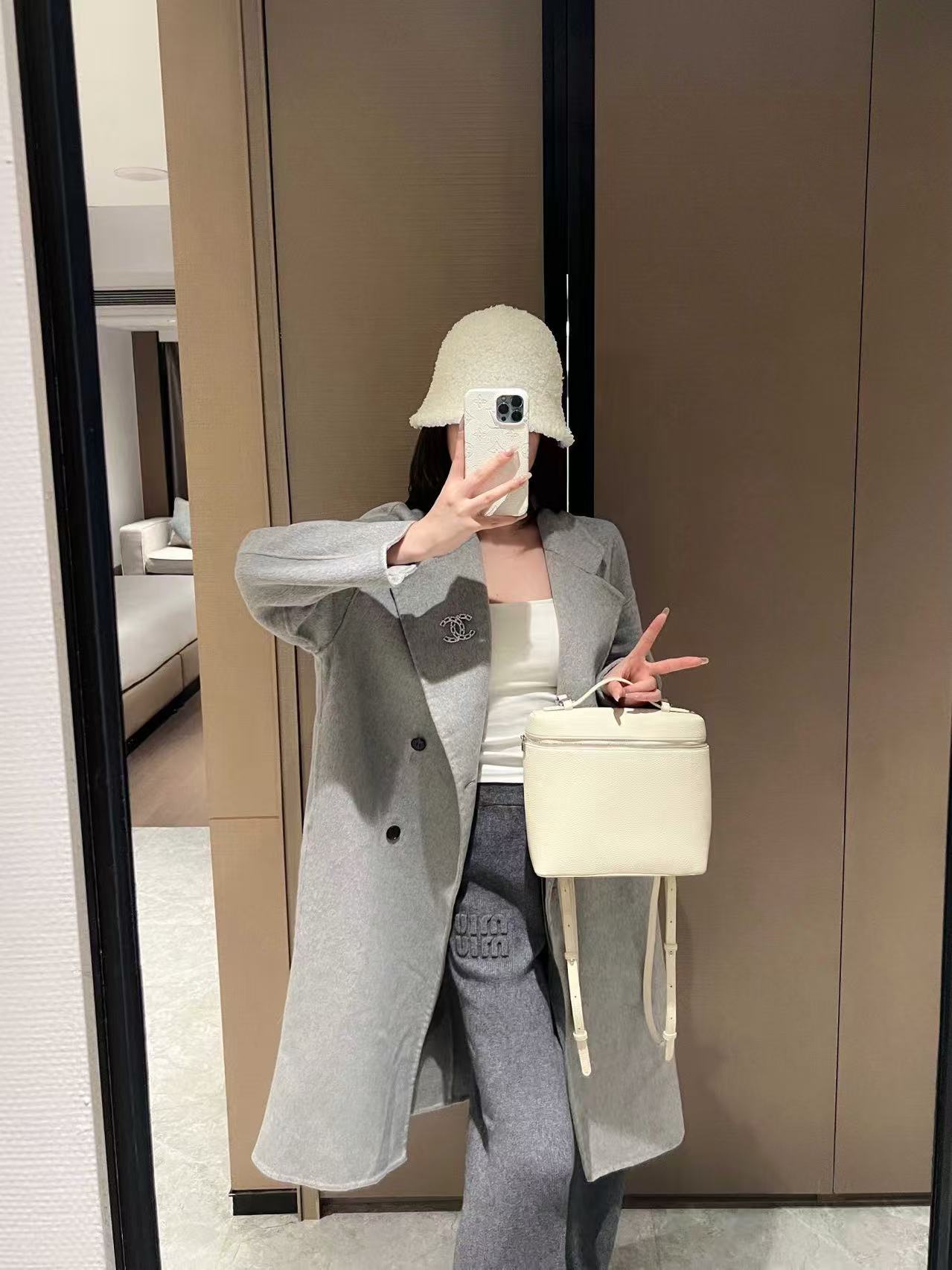 CHANE1 ダブルC カシミアコート【50％割引+送料無料】