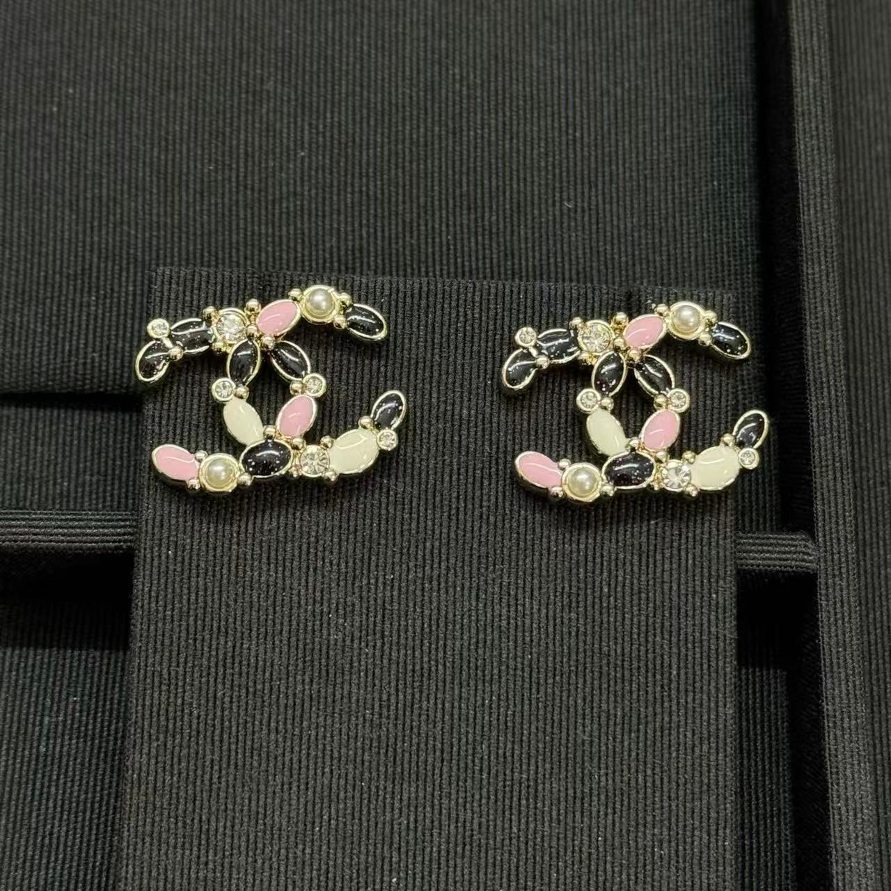 CHANE1 カラフルダブルCイヤリング【50％割引+送料無料】