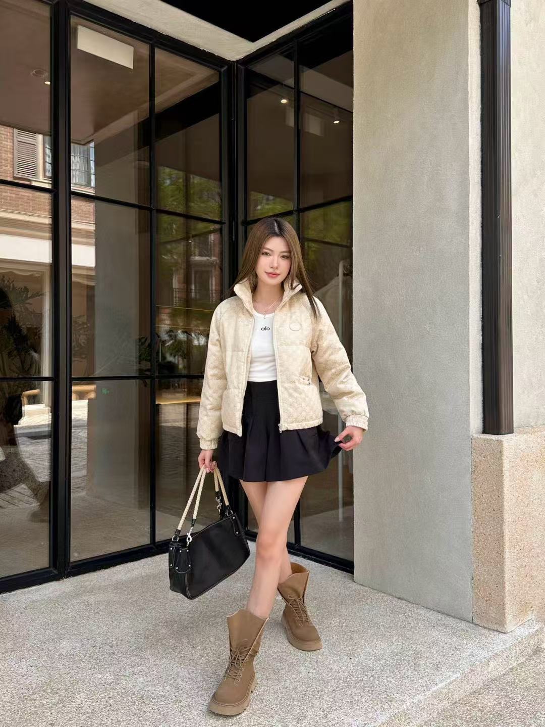 GUCC1 スタンドカラー ジャカード ダウンジャケット【50％割引+送料無料】