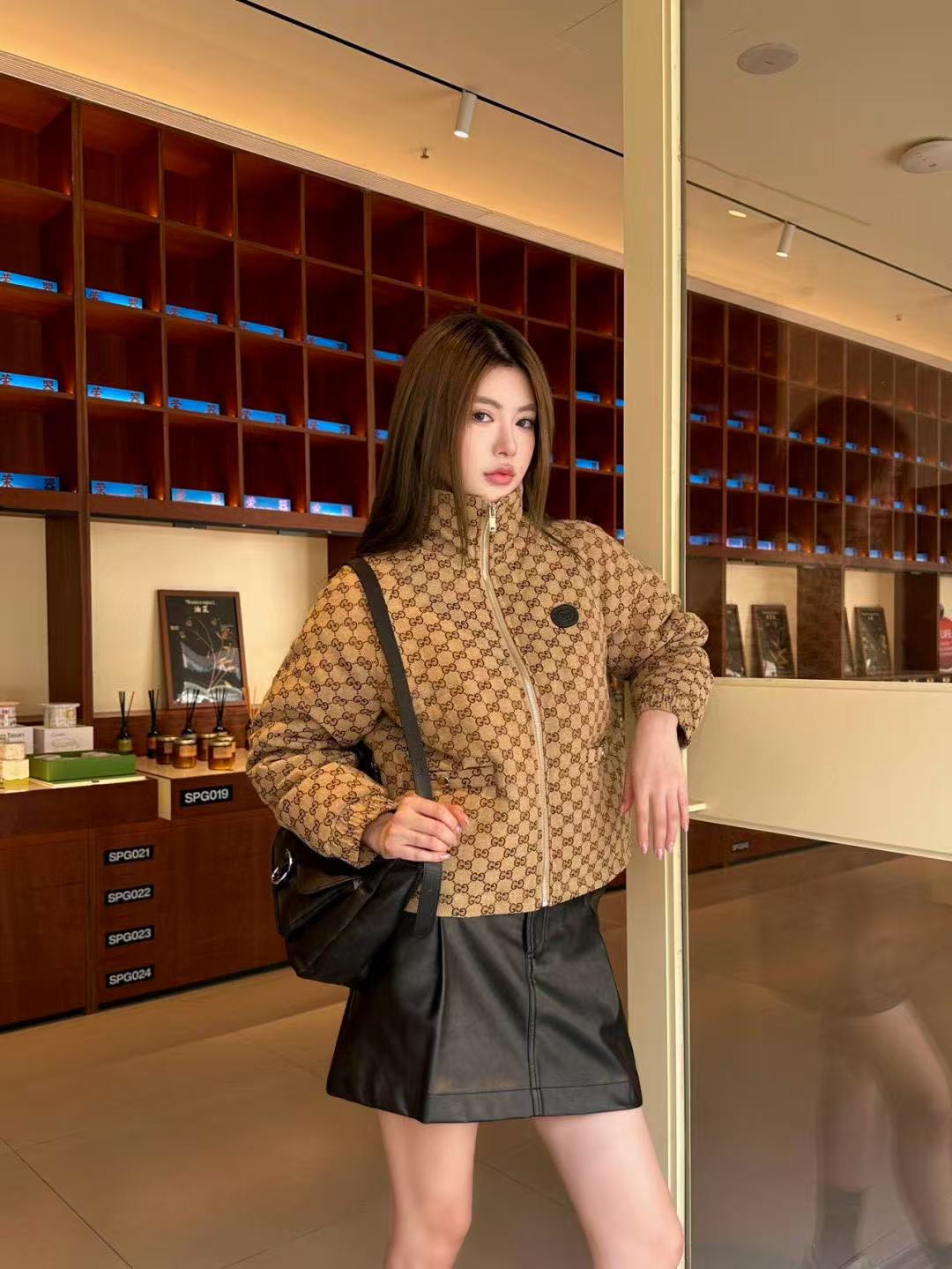 GUCC1 スタンドカラー ダブルG ダウンジャケット【50％割引+送料無料】