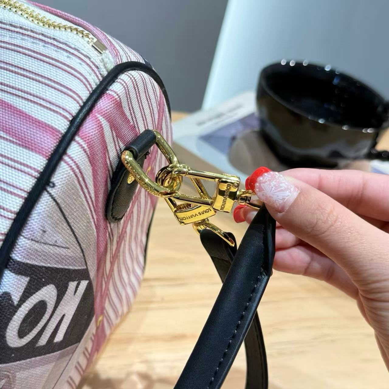 LVプリントハンドバッグ【50％割引+送料無料】