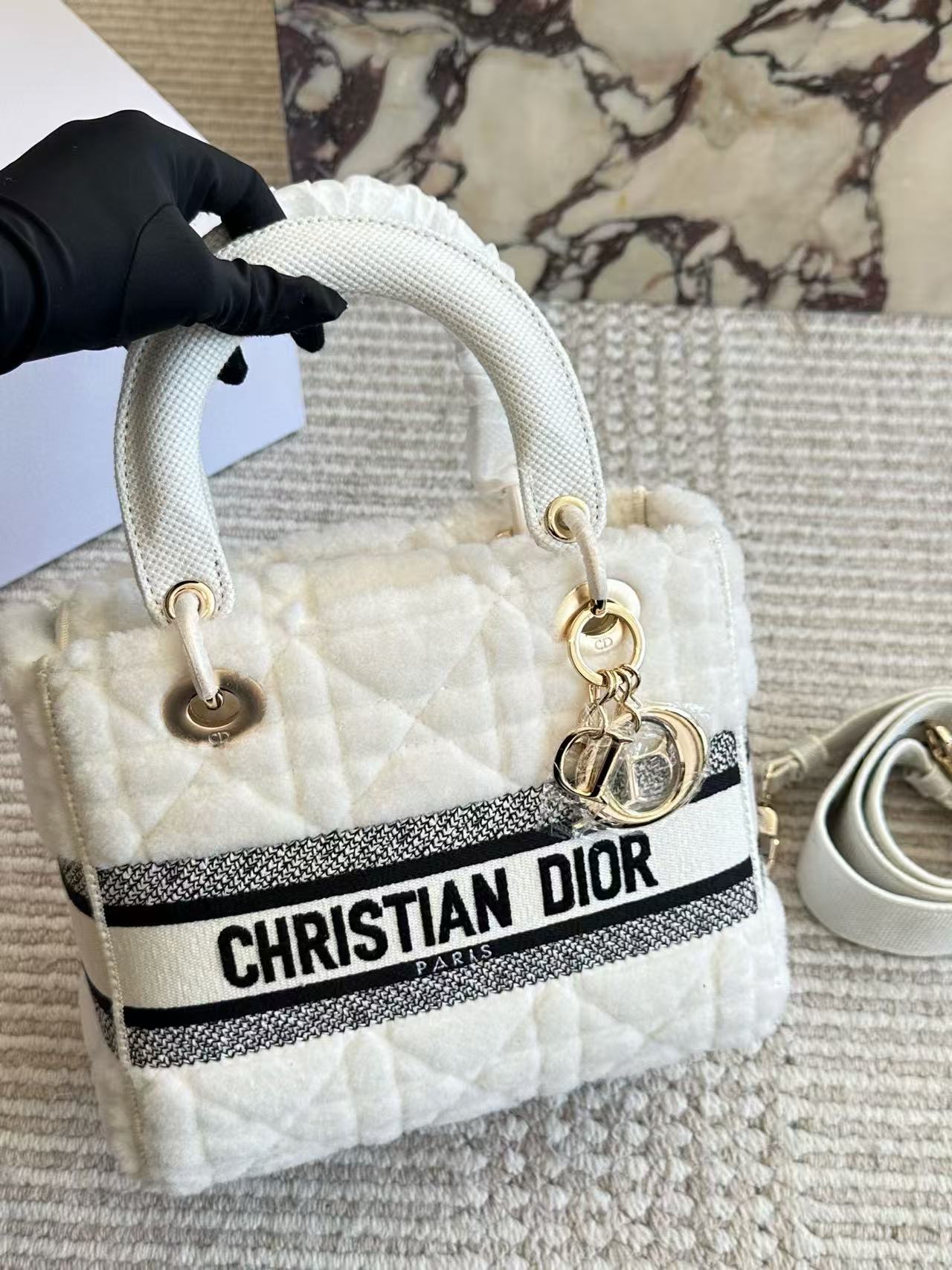 DI0R 刺繍ウールトートバッグ【50％割引+送料無料】