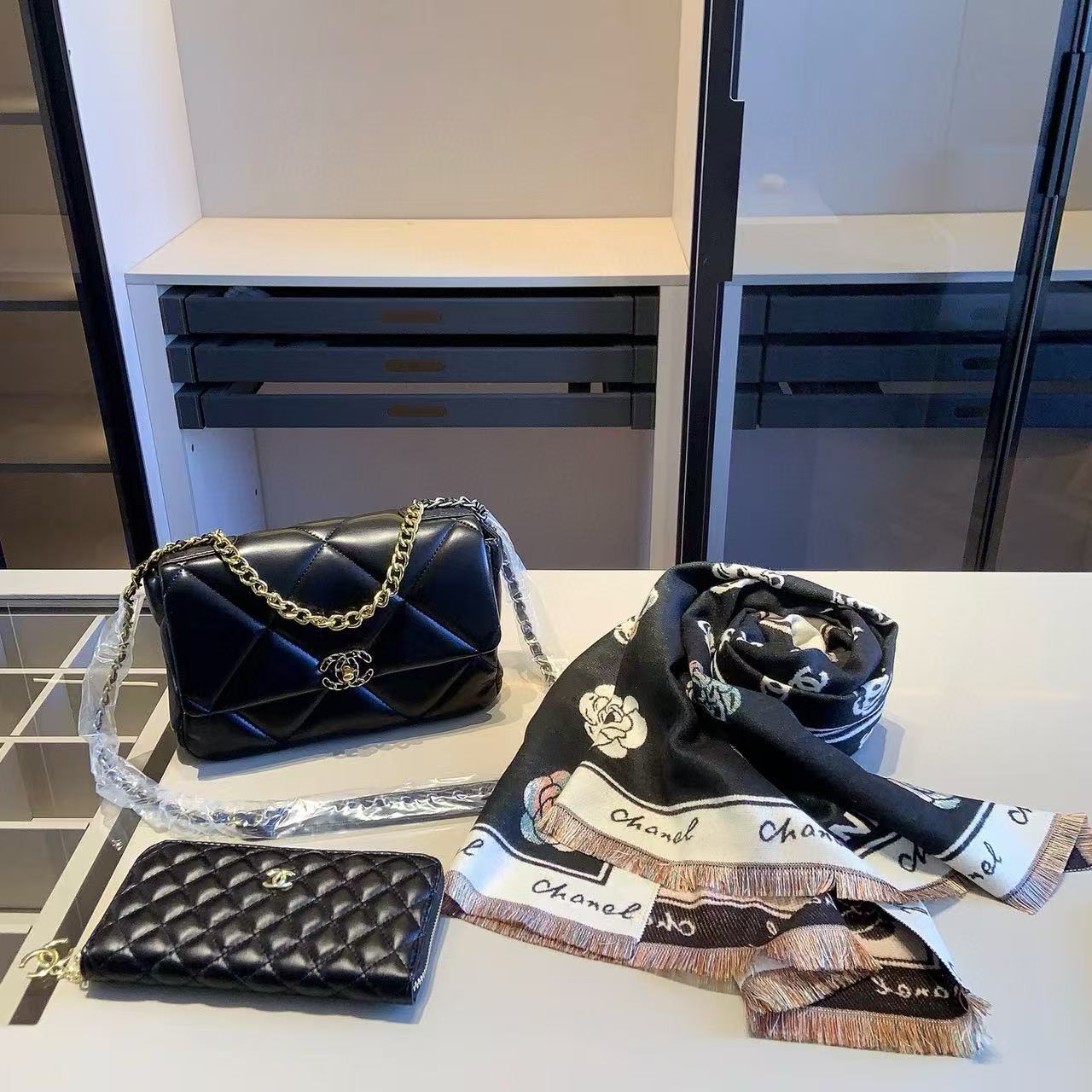 CHANE1コンビネーション3点セット【 50％割引+送料無料】X855