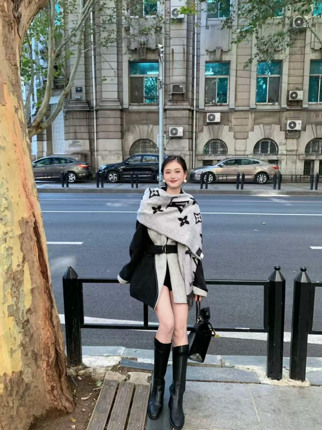 LV 秋冬 プリント タッセル カシミアスカーフ【50％割引+送料無料】