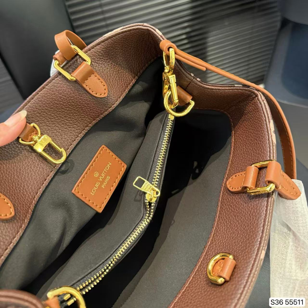 LV Sully牛革ハンドバッグ【50％割引+送料無料】