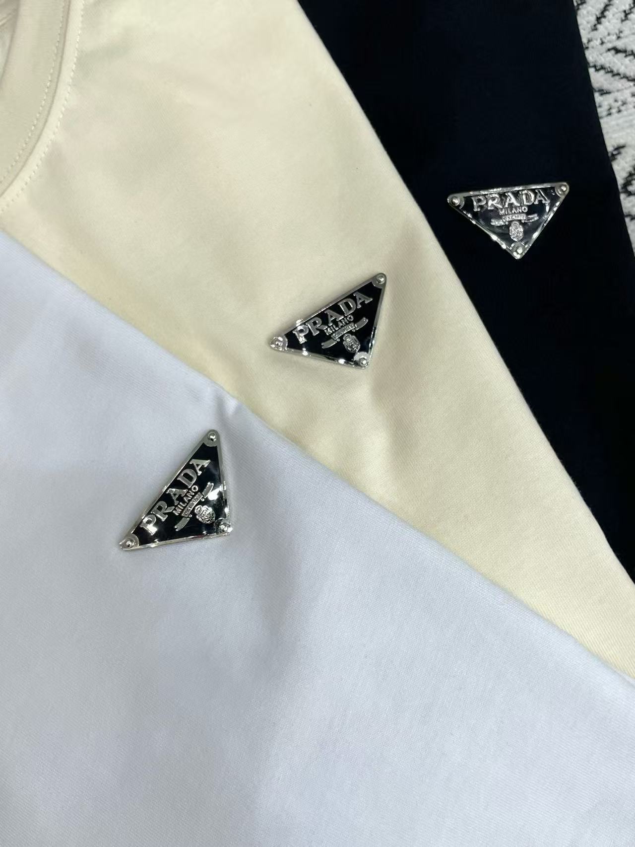 PR4DA シンプル トライアングル ロゴ Tシャツ【50％割引+送料無料】