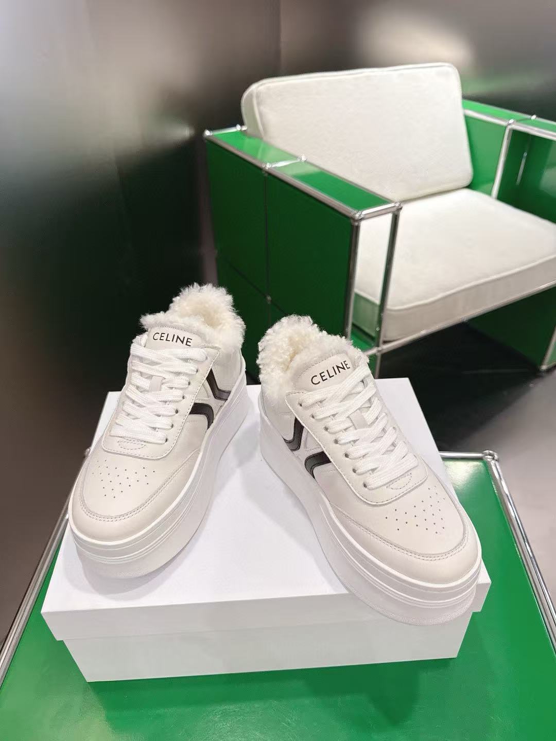 CEL1NE 高品質厚底スポーツシューズ【50％割引+送料無料】