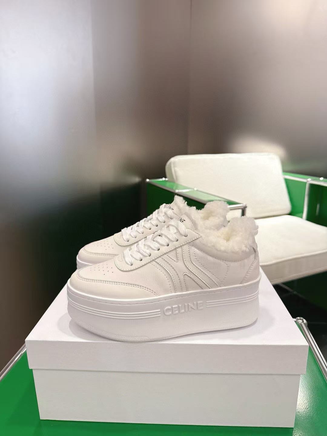 CEL1NE 高品質厚底スポーツシューズ【50％割引+送料無料】