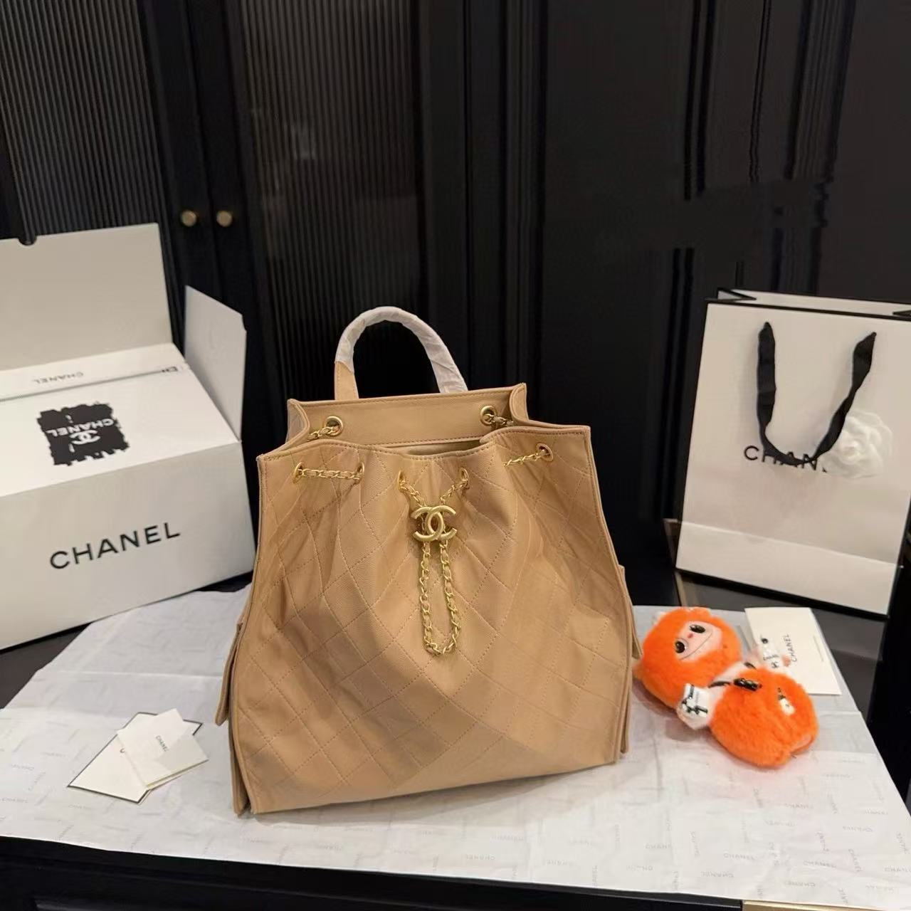 CHANE1 チェーンバケットバックパック【50％割引+送料無料】