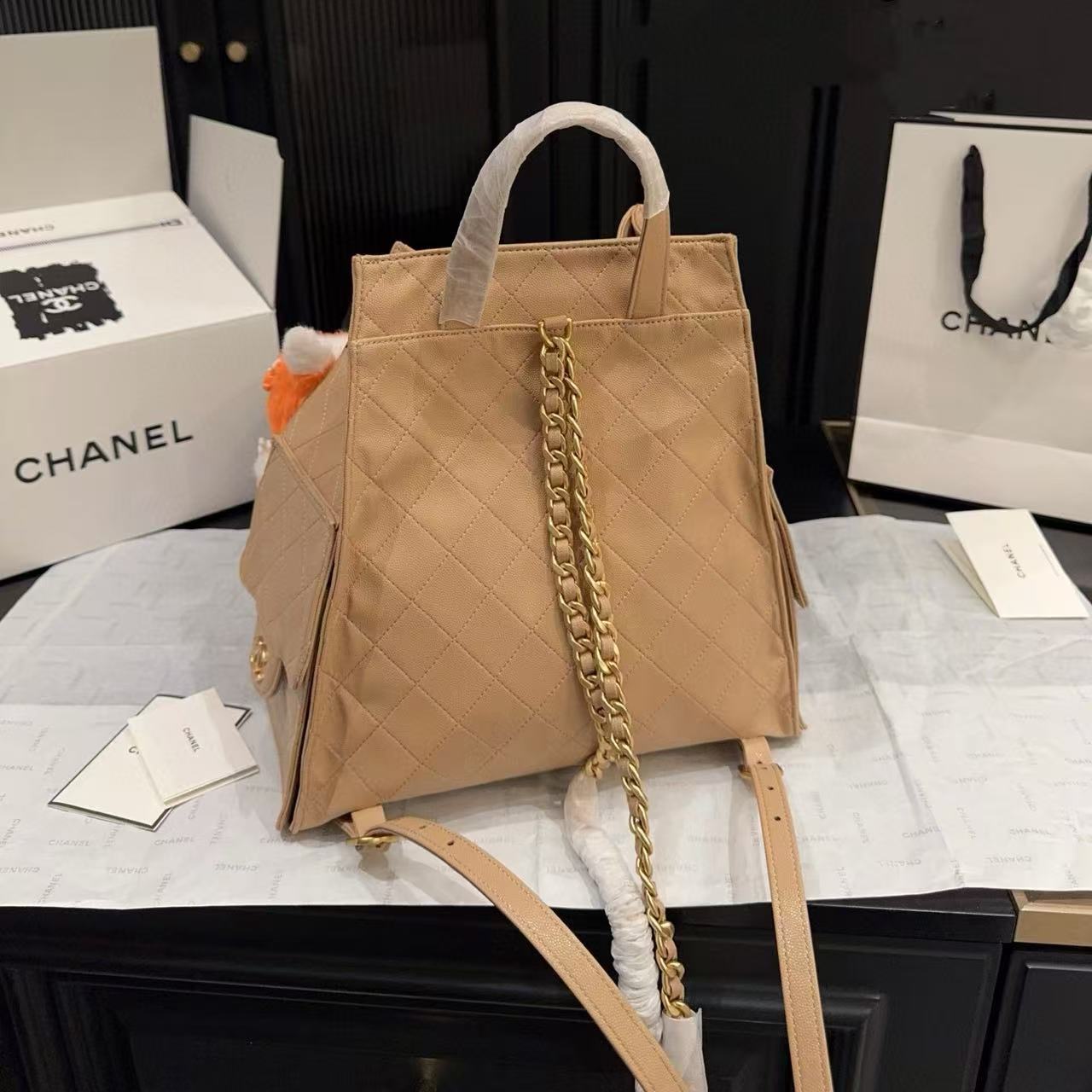 CHANE1 チェーンバケットバックパック【50％割引+送料無料】