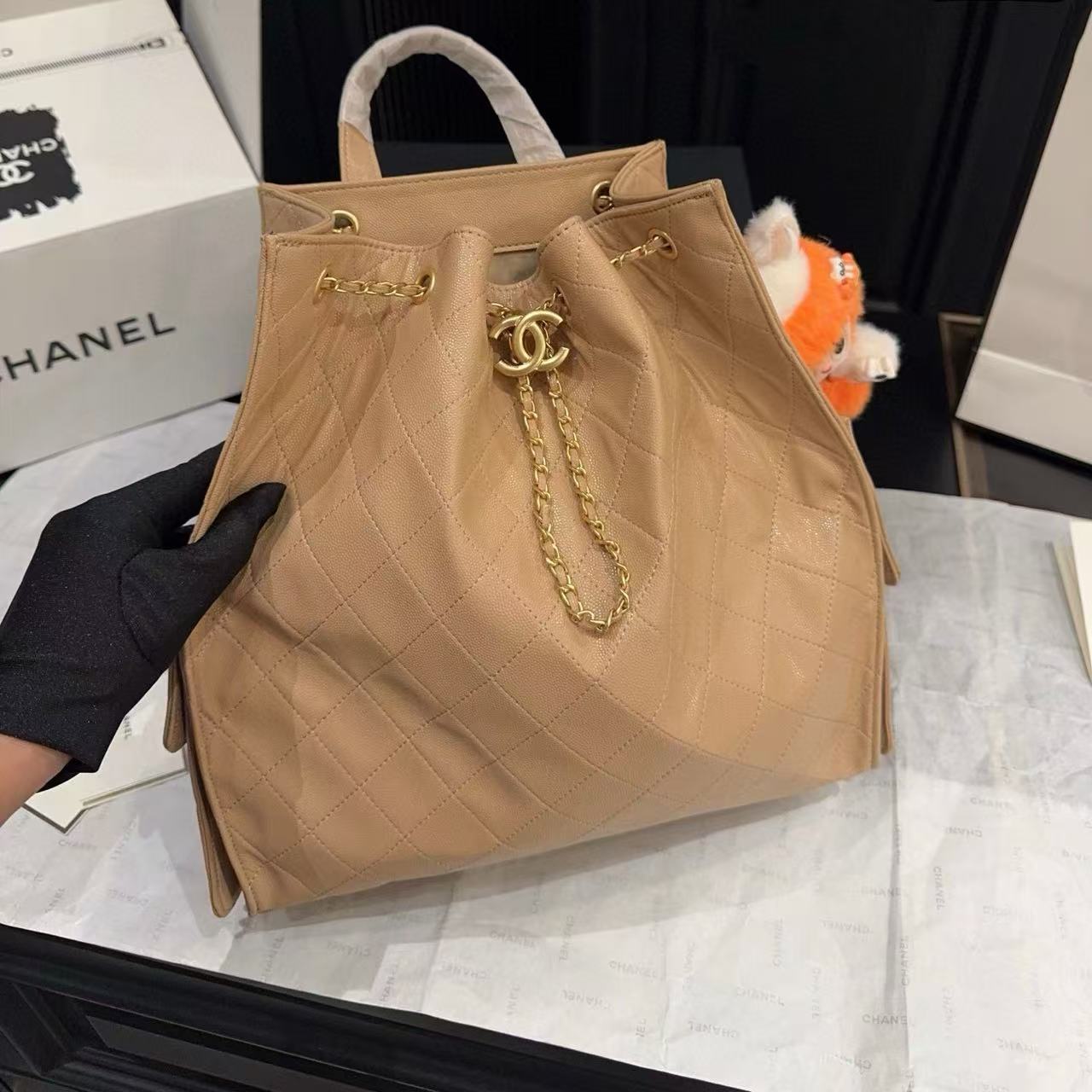 CHANE1 チェーンバケットバックパック【50％割引+送料無料】
