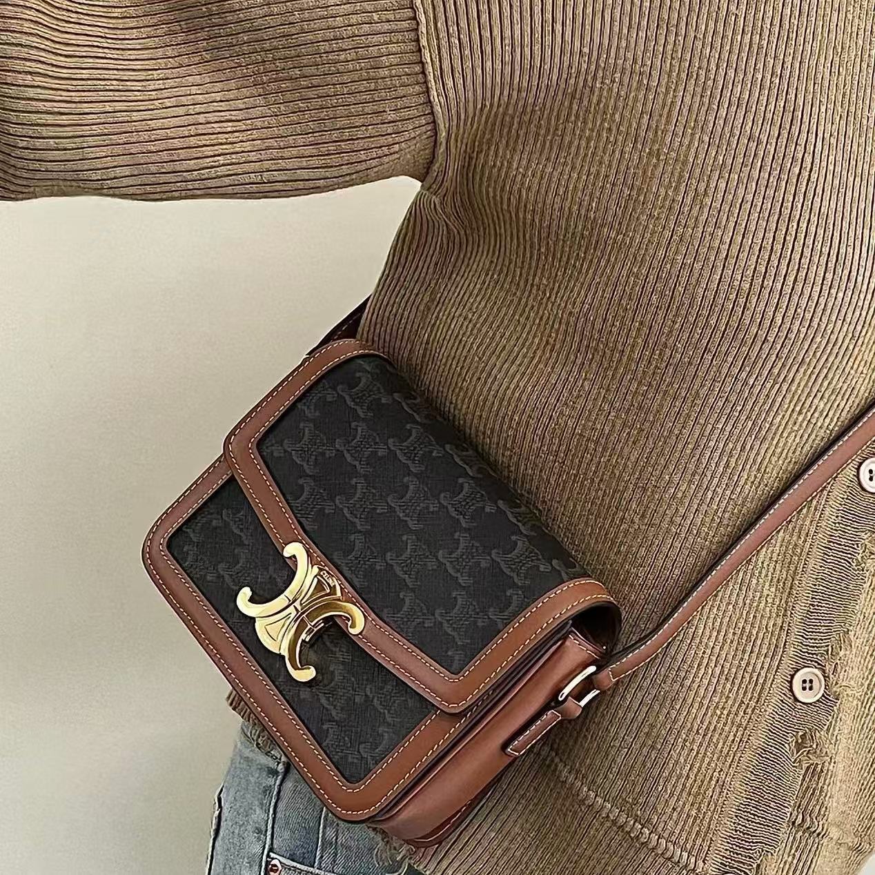 CEL1NE 凱旋門プリント ショルダー/クロスボディバッグ【50％割引+送料無料】