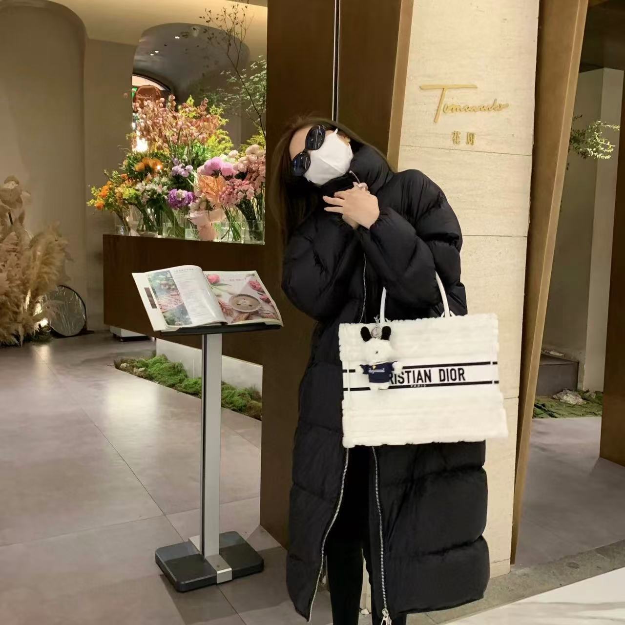 DI0Rウールレタートートバッグ【50％割引+送料無料】