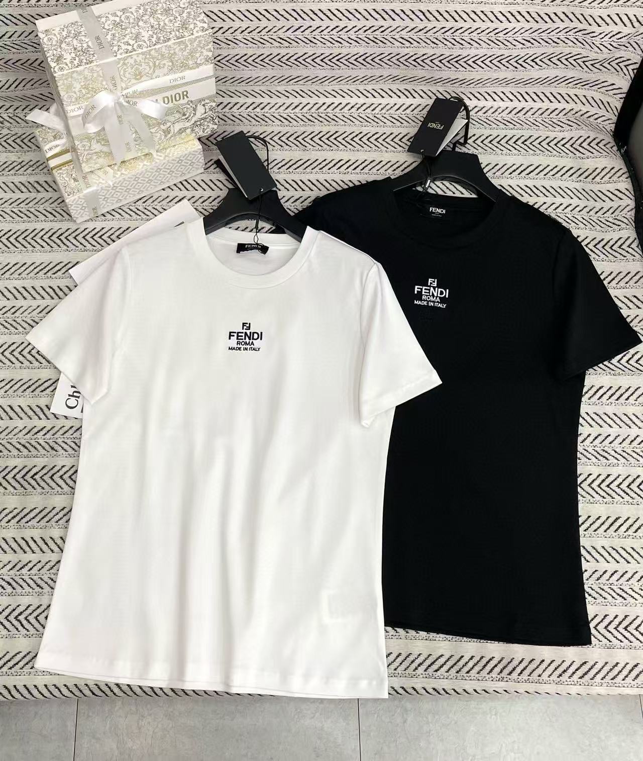 FEND1 刺繍レターTシャツ【50％割引+送料無料】