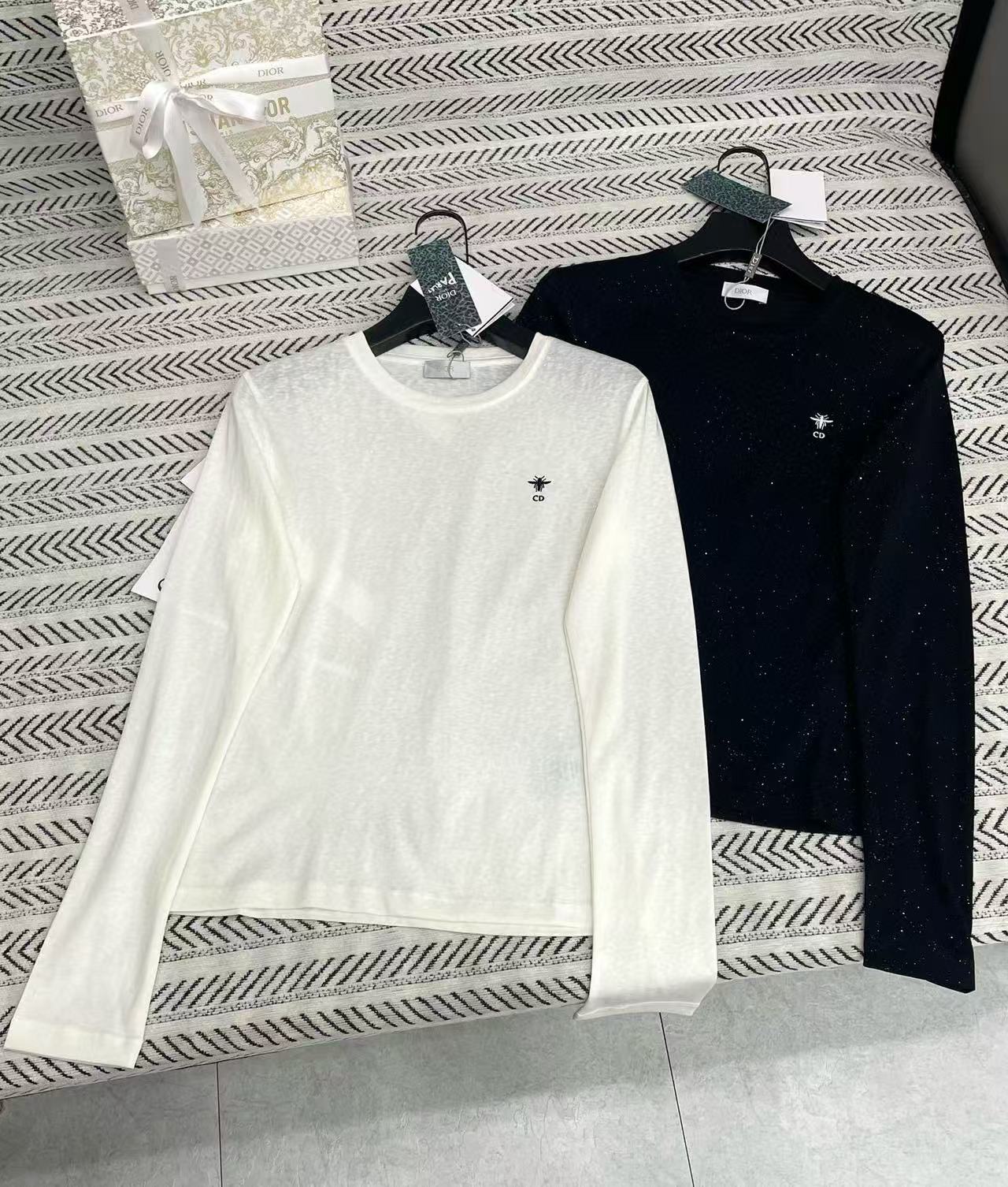 DIOR CD ビー ロングスリーブ Tシャツ【50％割引+送料無料】