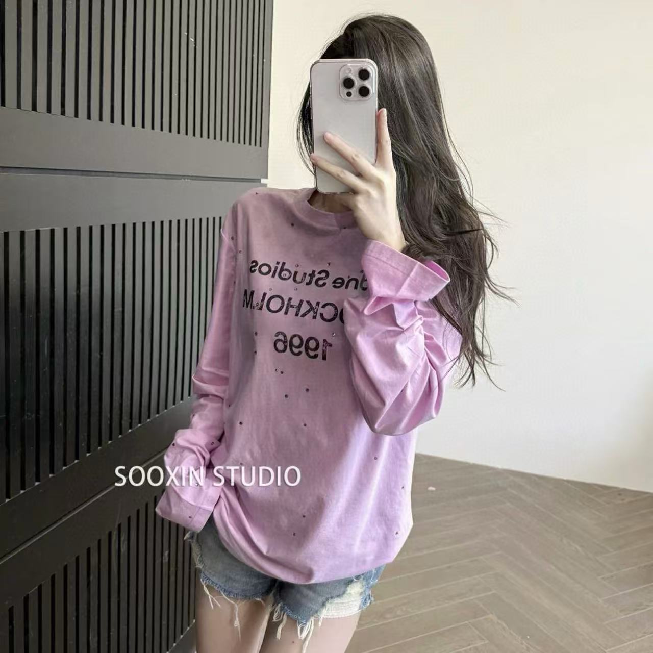 Acne Studiosシンプルな文字の長袖Tシャツ【50%割引+送料無料】