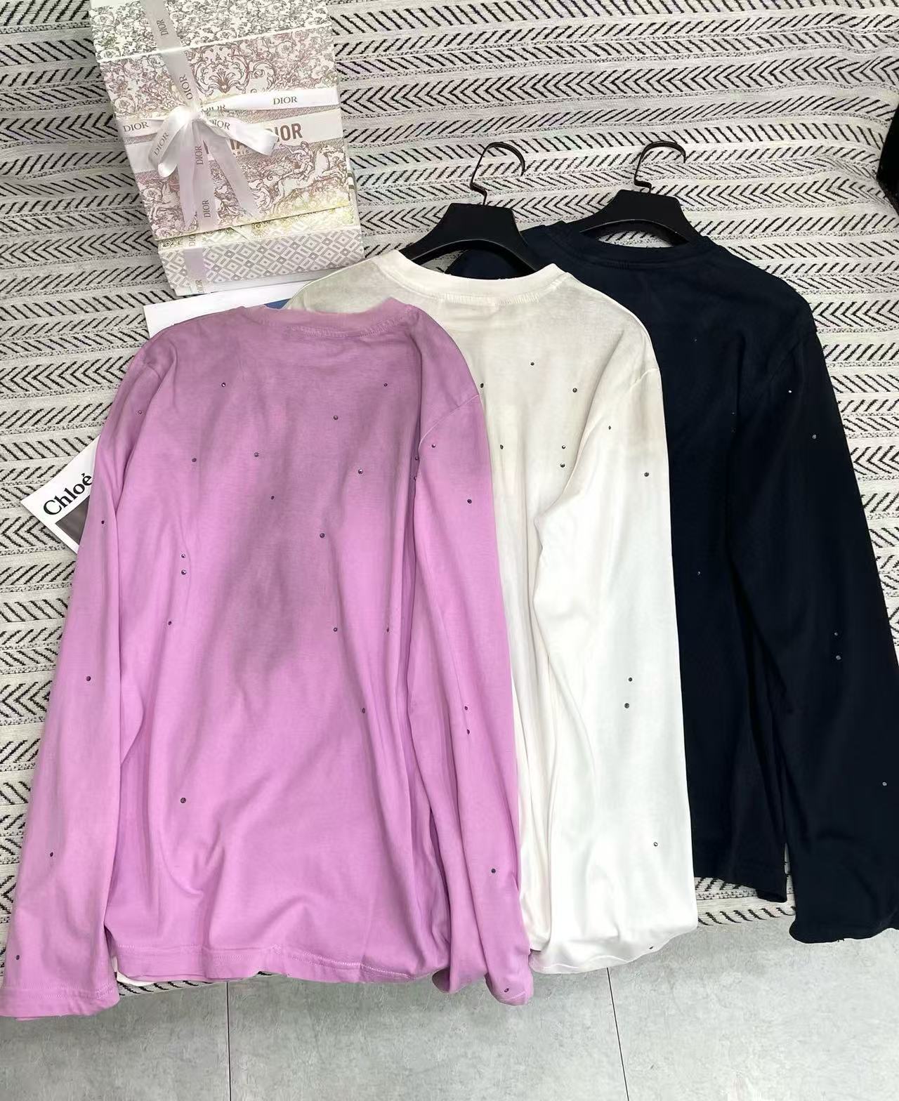 Acne Studiosシンプルな文字の長袖Tシャツ【50%割引+送料無料】