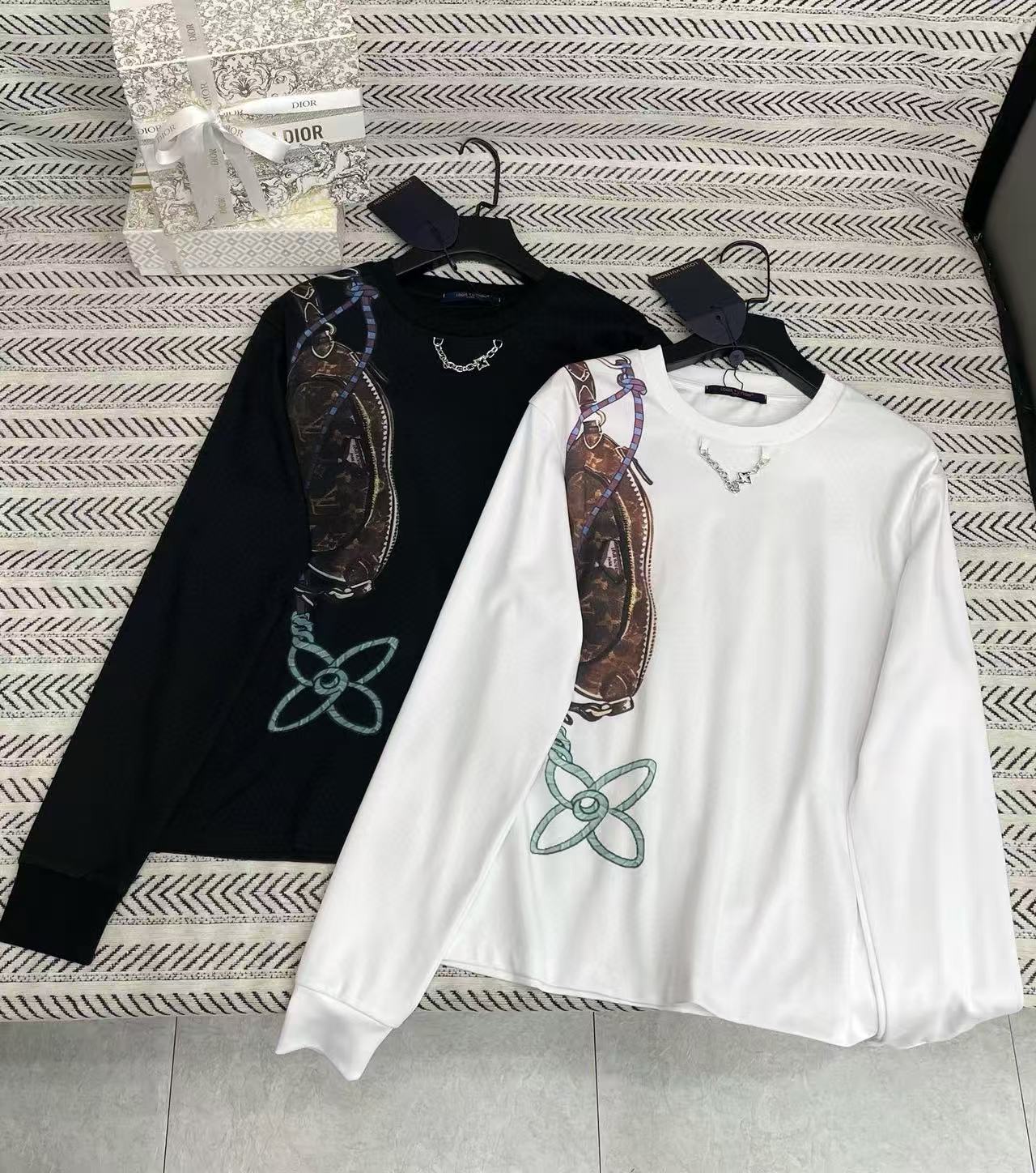 LV クローバーチェーン ロングスリーブ Tシャツ【50％割引+送料無料】