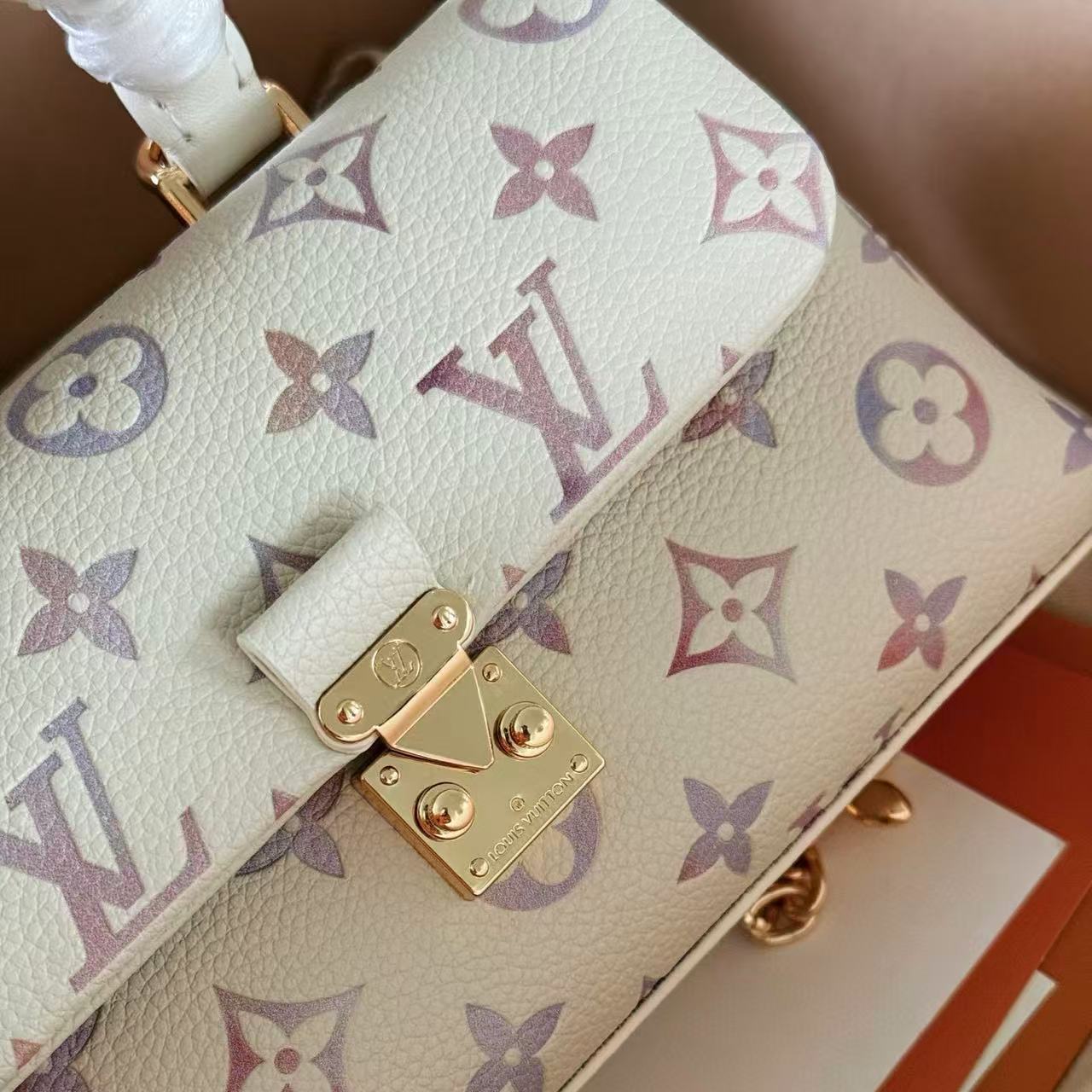 LVチェーンショルダー/クロスボディバッグ【50％割引+送料無料】