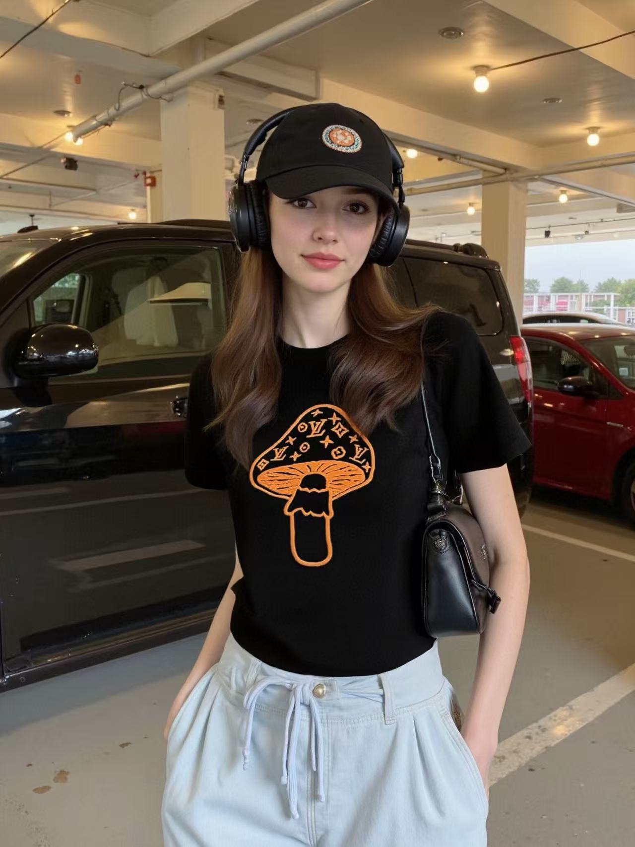 LVマッシュルーム刺繍レターTシャツ【50％割引+送料無料】