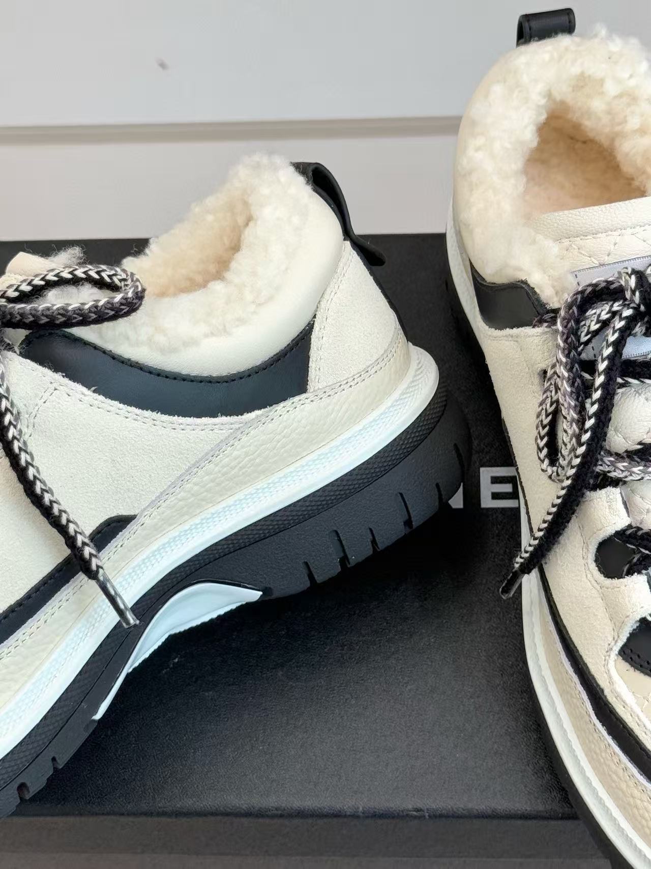 CHANE1 高品質ウール カジュアルスポーツシューズ【50％割引+送料無料】