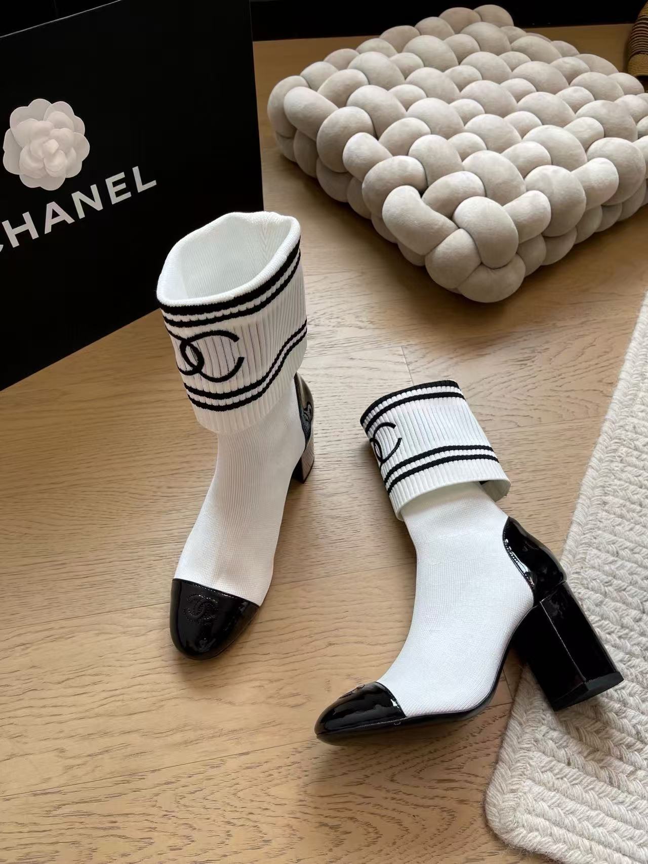 CHANE1 高品質弾性ストッキングとチャンキーヒールブーツ【50％割引+送料無料】