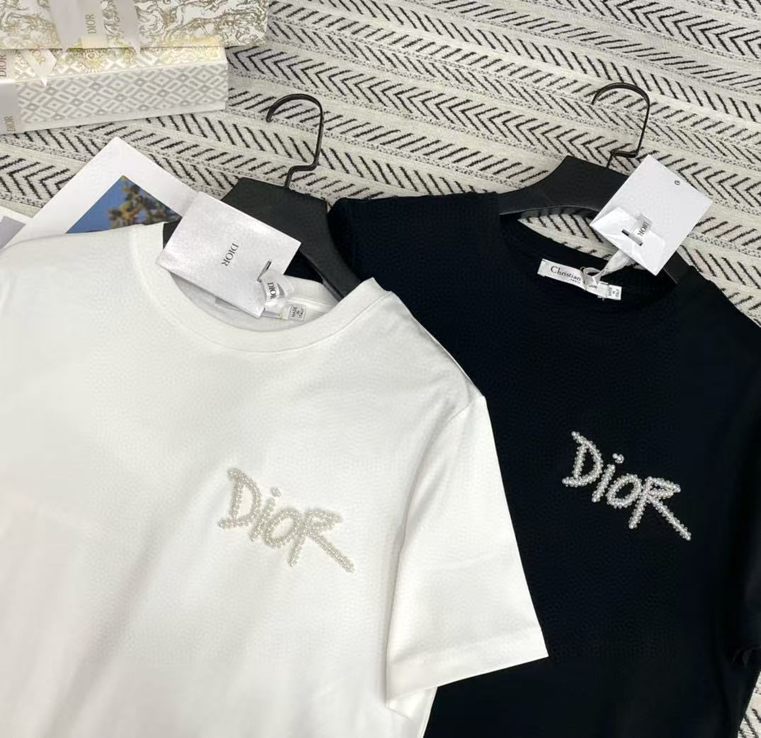 DIOR ビーズレター ミニマリスト Tシャツ【50％割引+送料無料】