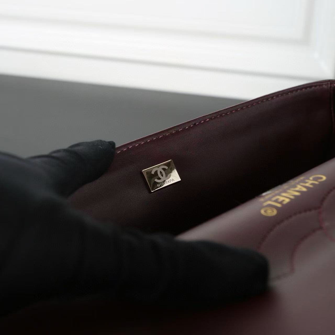 CHANE1キャビアチェーンフラップバッグ【50％割引+送料無料】