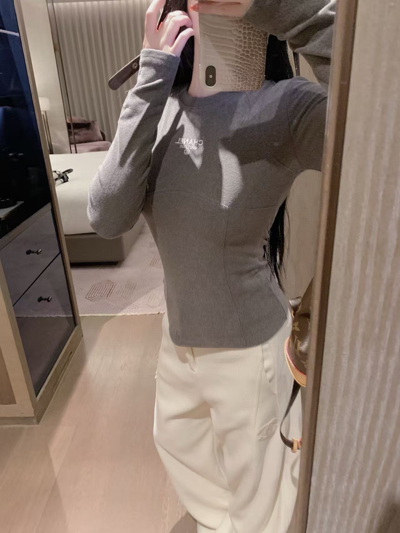 CHANE1 シンプルレター ロングスリーブTシャツ【50%割引+送料無料】