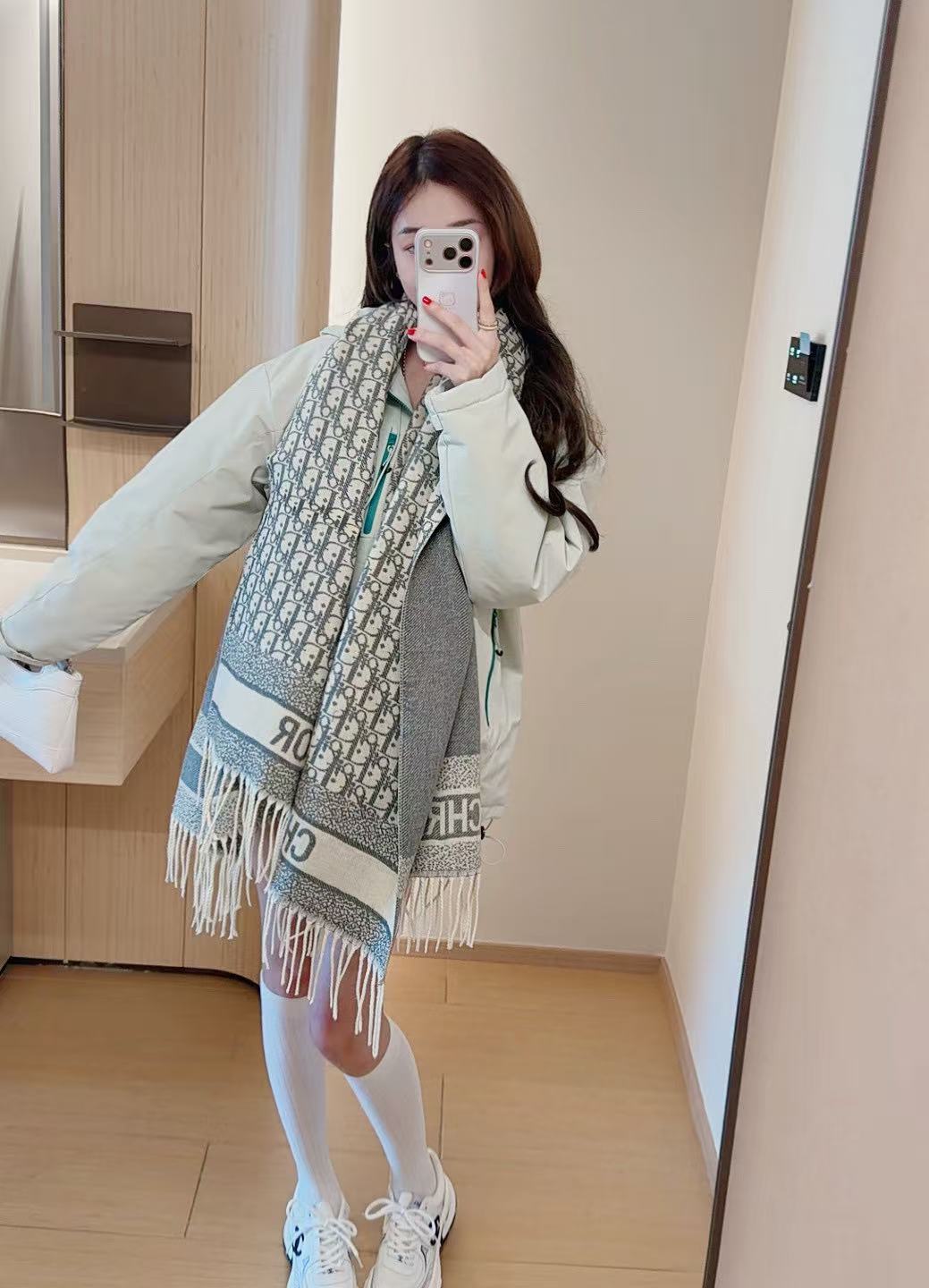 DIOR ジャカード カシミア タッセル スカーフ【50％割引+送料無料】