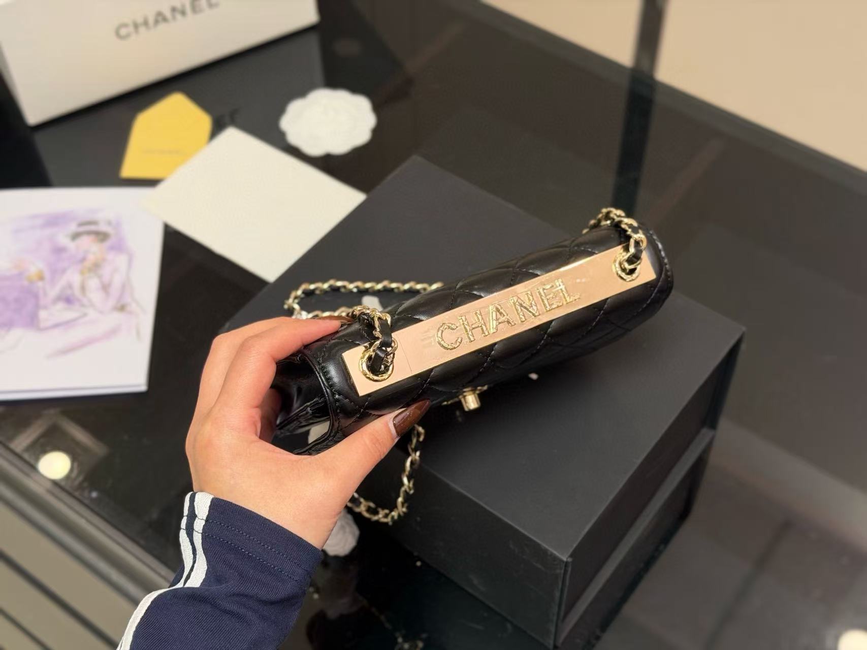 CHANE1 チェーンショルダー/クロスボディバッグ【50％割引+送料無料】