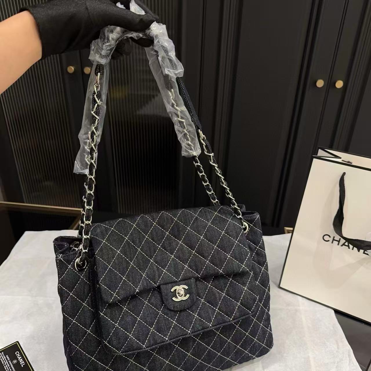 CHANE1 デニムチェーントートバッグ【50％割引+送料無料】