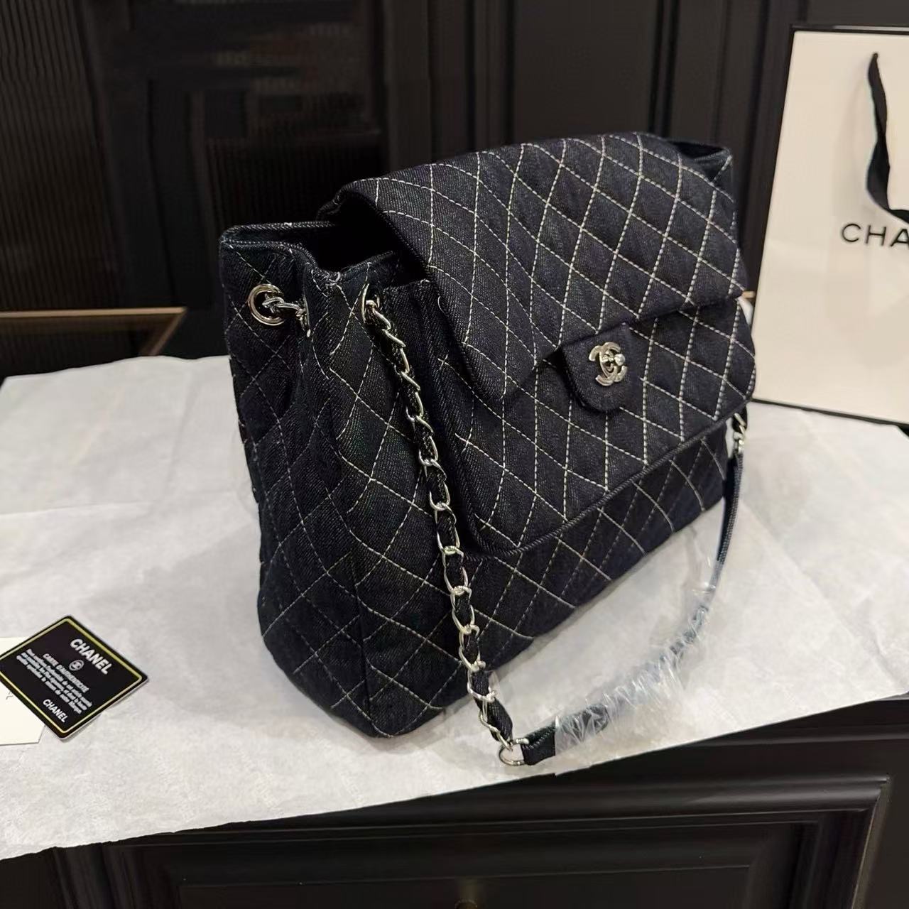 CHANE1 デニムチェーントートバッグ【50％割引+送料無料】