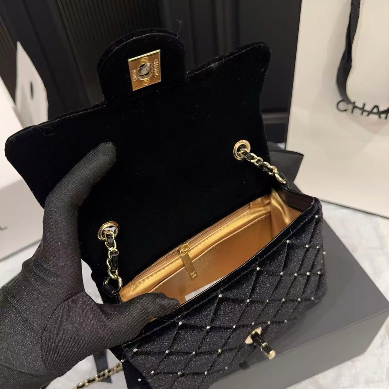 CHANE1ベルベットチェーンラインストーンボールチェーンバッグ【50％割引+送料無料】