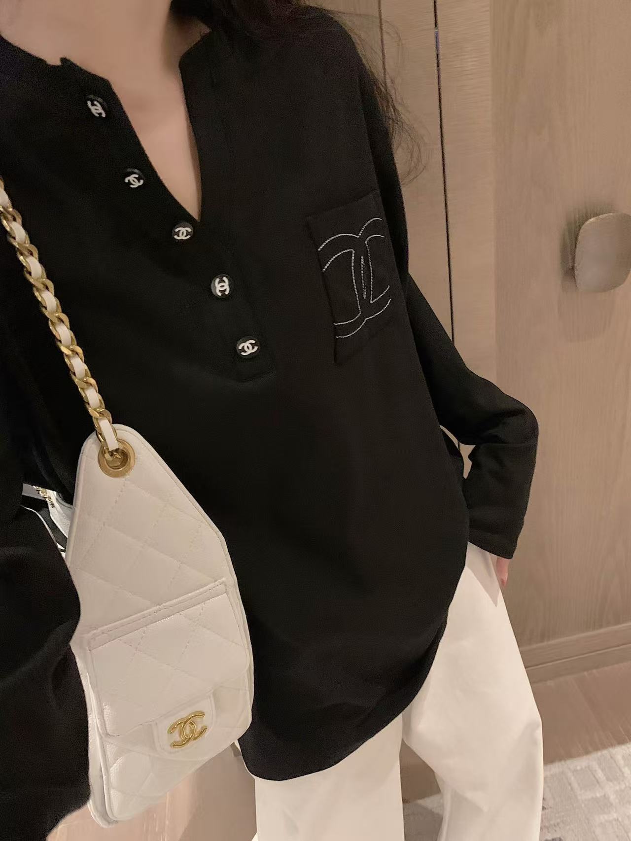 CHANE1 ダブルCポケット刺繍Tシャツ【50％割引+送料無料】