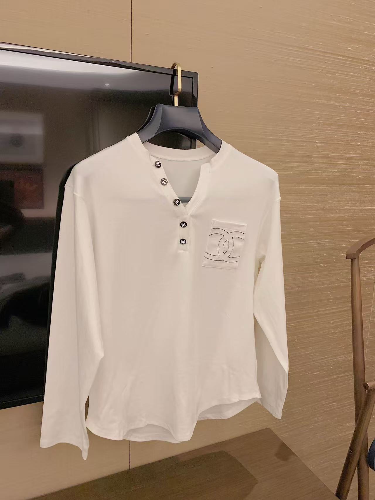 CHANE1 ダブルCポケット刺繍Tシャツ【50％割引+送料無料】