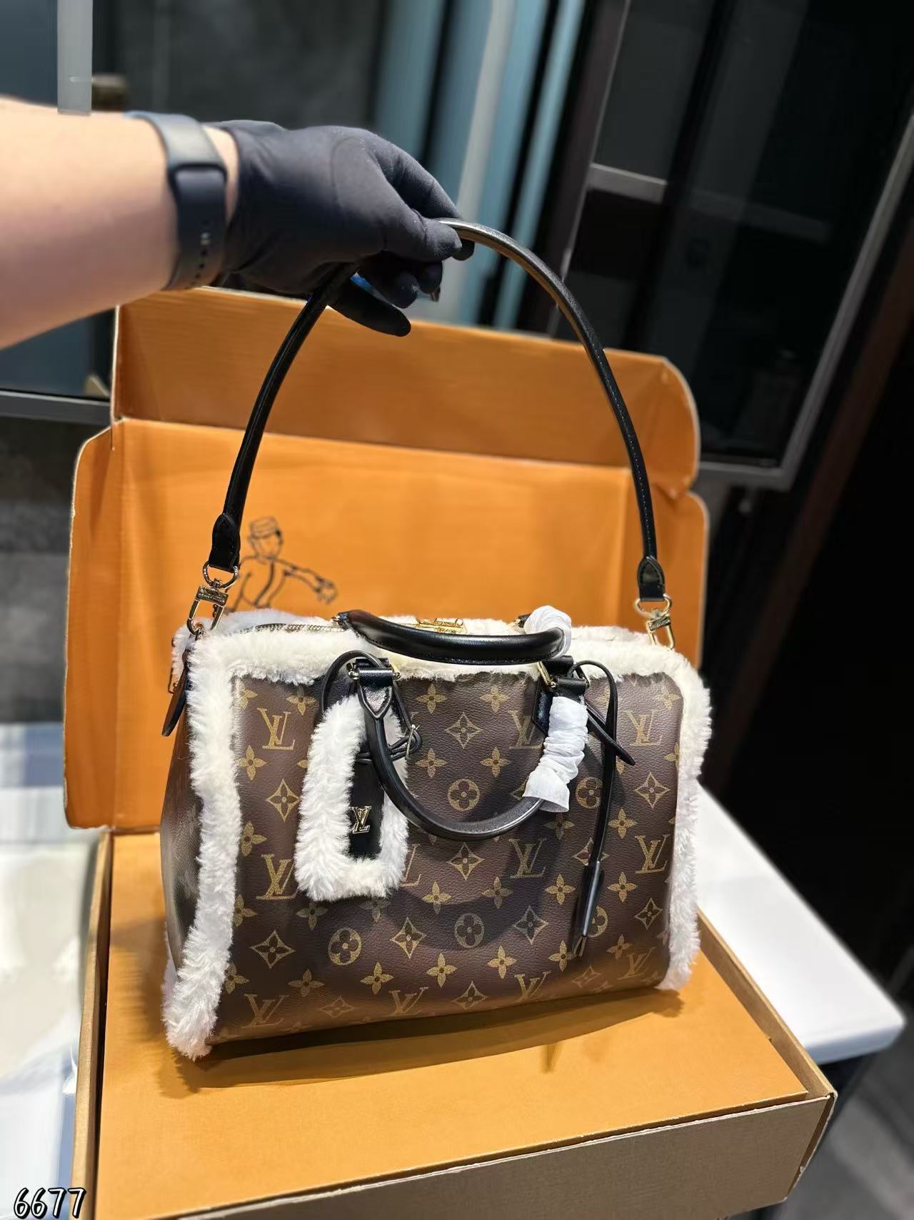 LV Speedy Soft30ウールのハンドバッグ【50％割引+送料無料】