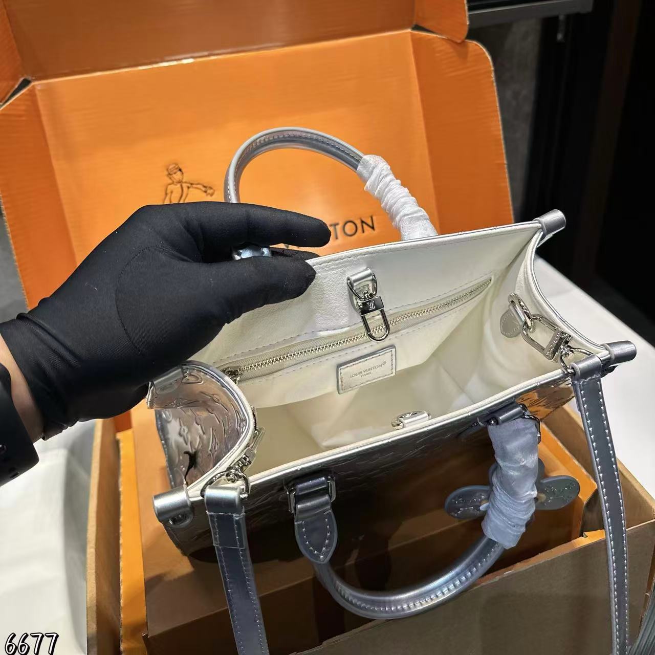 LVパテントレザーハンドバッグ【50％割引+送料無料】