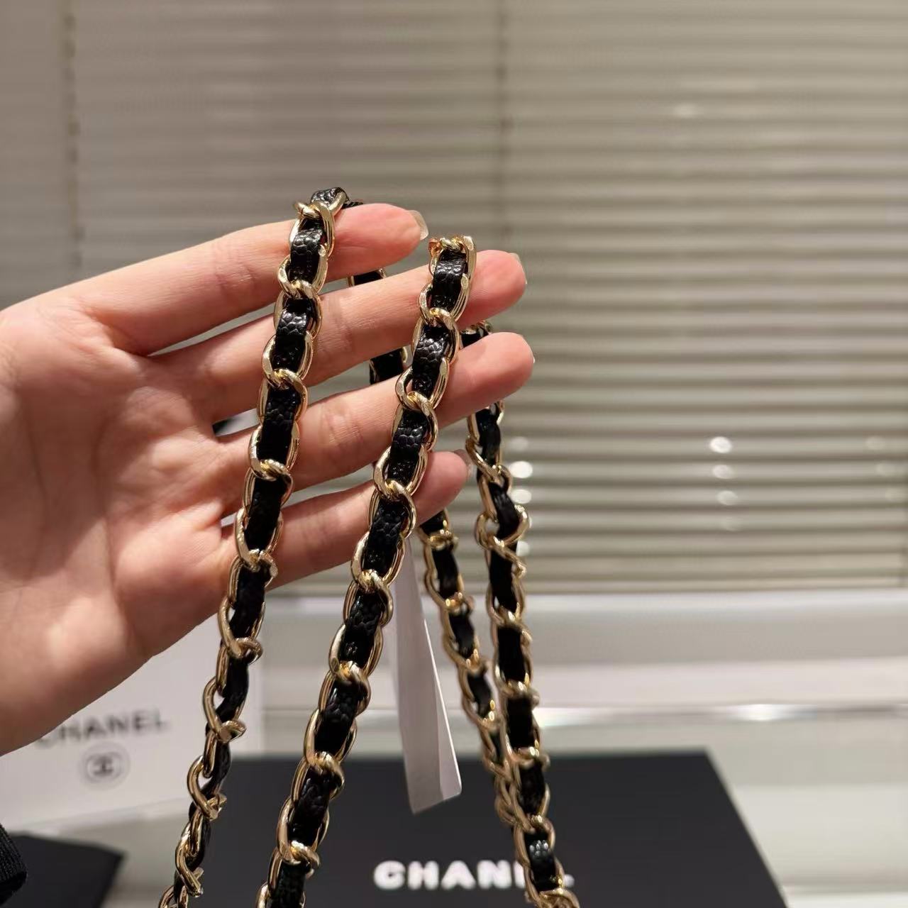 CHANE1 キャビアチェーンショルダー/クロスボディバッグ【50％割引+送料無料】