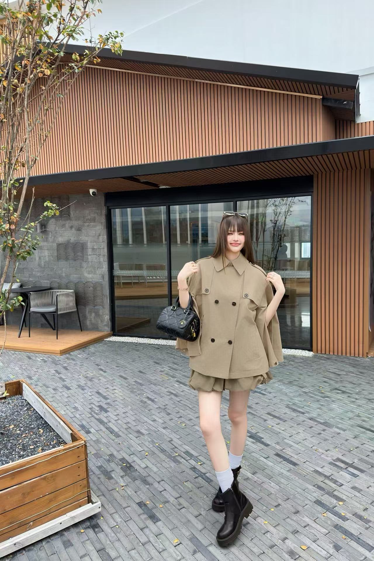 DIOR ダブルブレスト ケープトレンチコート【50％割引+送料無料】