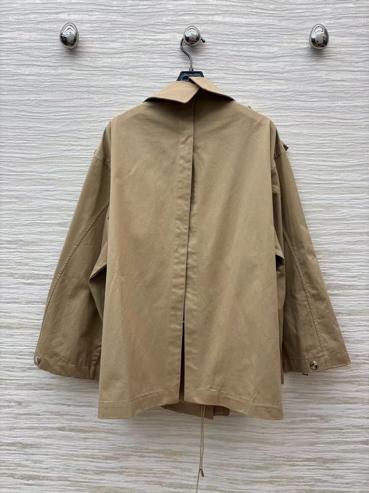 DIOR ダブルブレスト ケープトレンチコート【50％割引+送料無料】