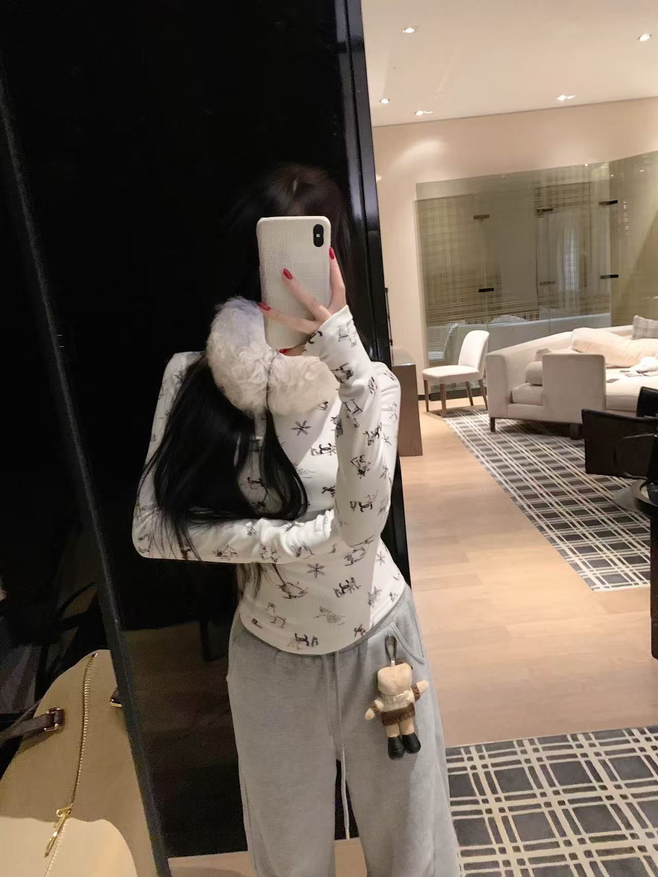 CHANE1 裏起毛プリントTシャツ【50％割引+送料無料】