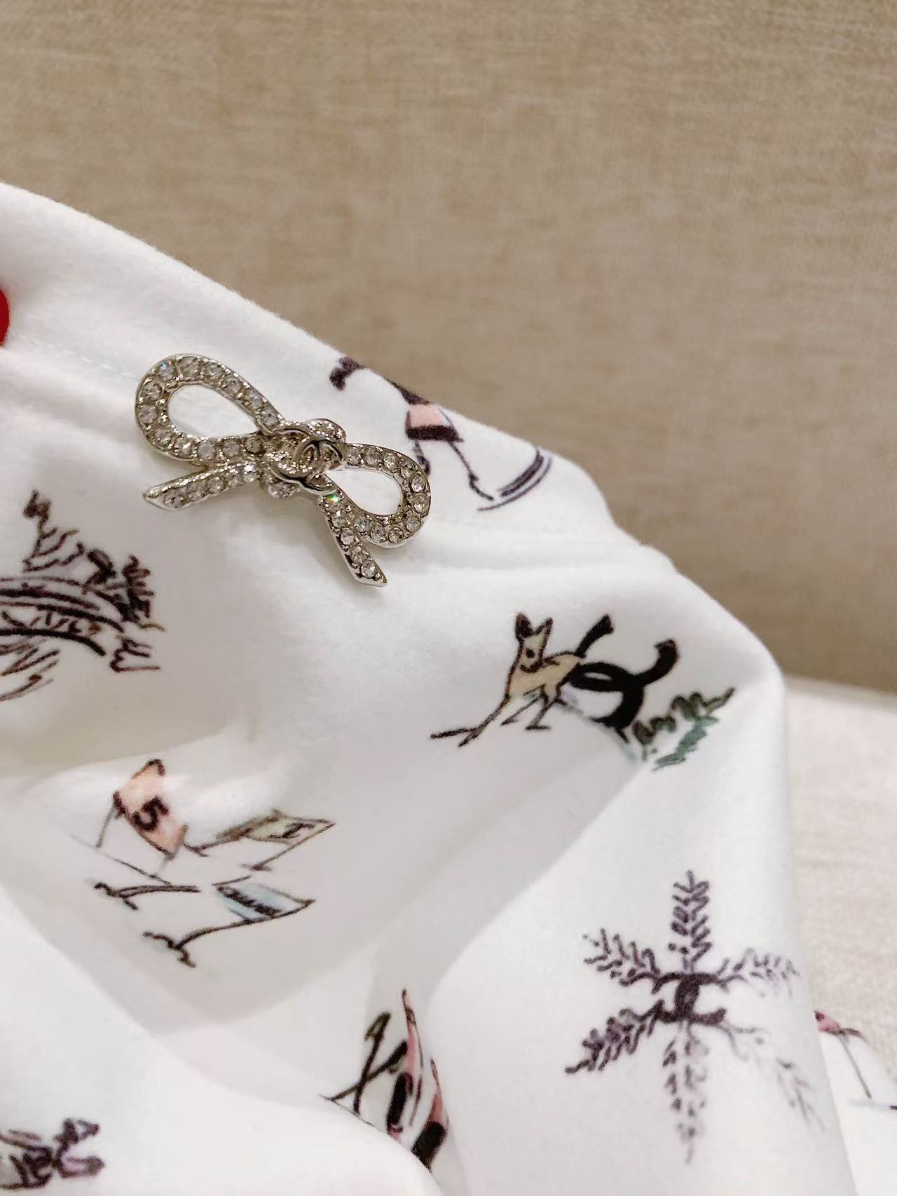 CHANE1 裏起毛プリントTシャツ【50%割引+送料無料】