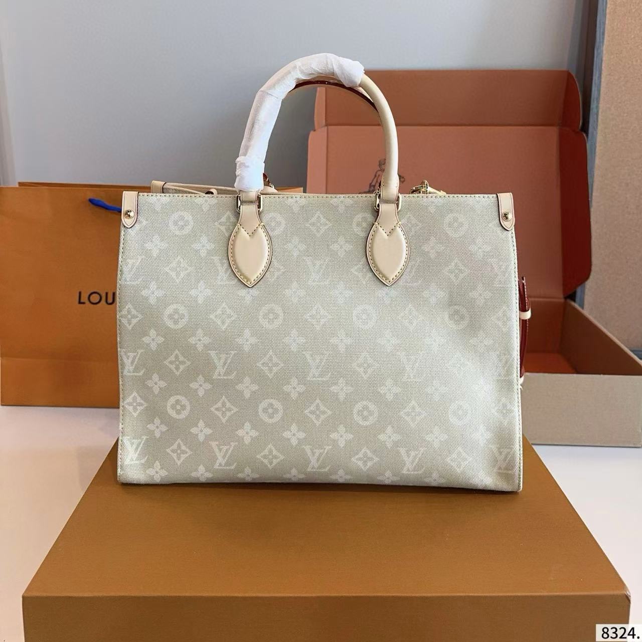 LVプリントトートバッグ【50%割引+送料無料】