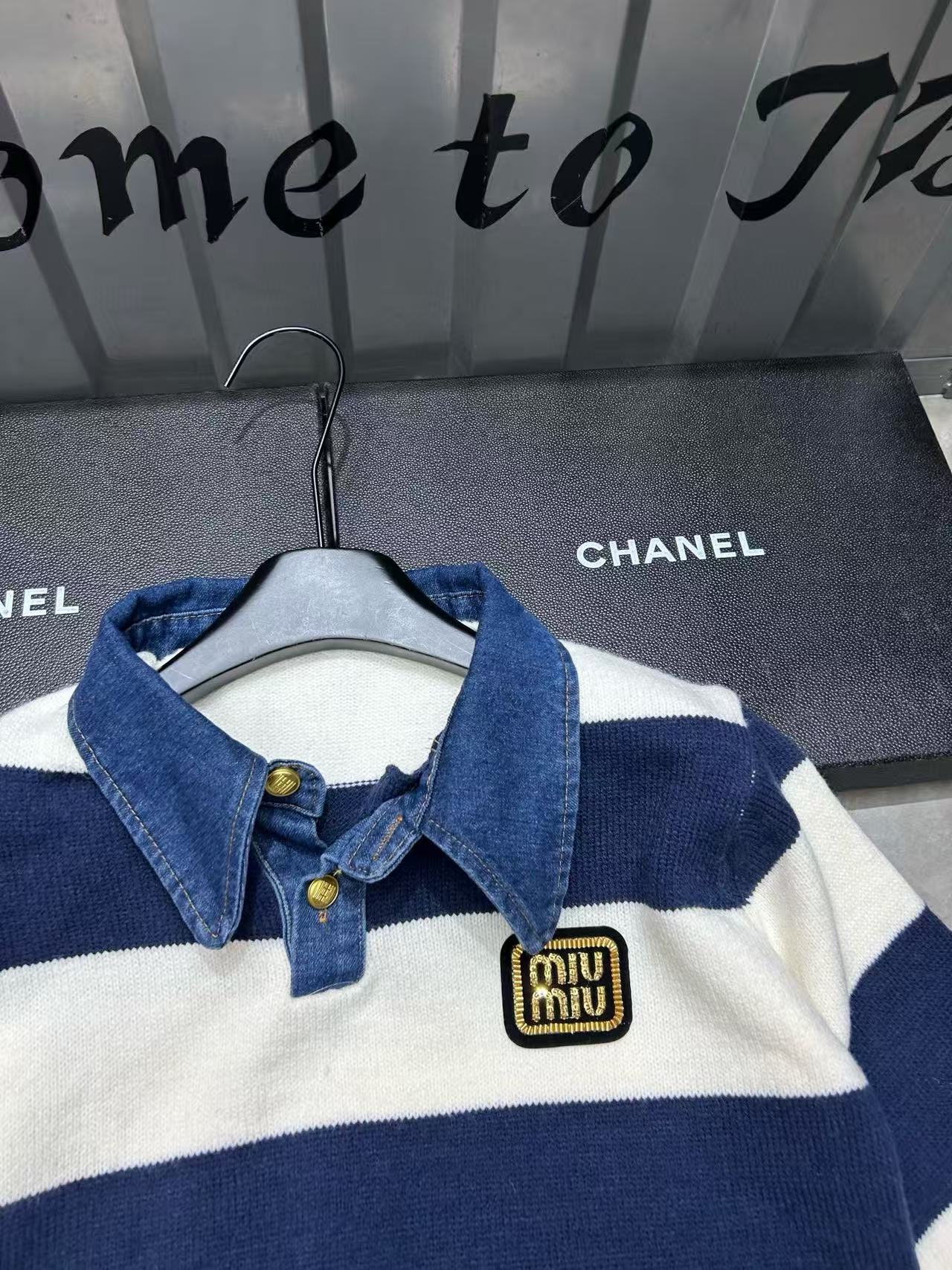 M1UM1U 襟付きカラーブロックセーター【50％割引+送料無料】